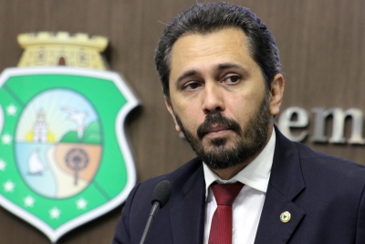 Dep. Elmano Freitas (PT)