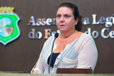 Deputada Fernanda Pessoa