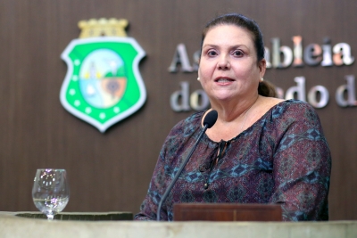 Deputada Fernanda Pessoa