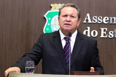 Deputado Roberto Mesquita