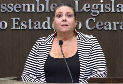 Deputada Fernanda Pessoa