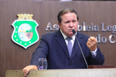 Deputado Roberto Mesquita