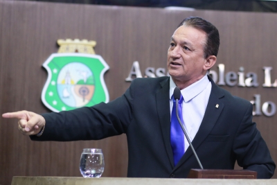 Dep. Ferreira Aragão ( PDT )