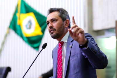 Deputado Elmano Freitas