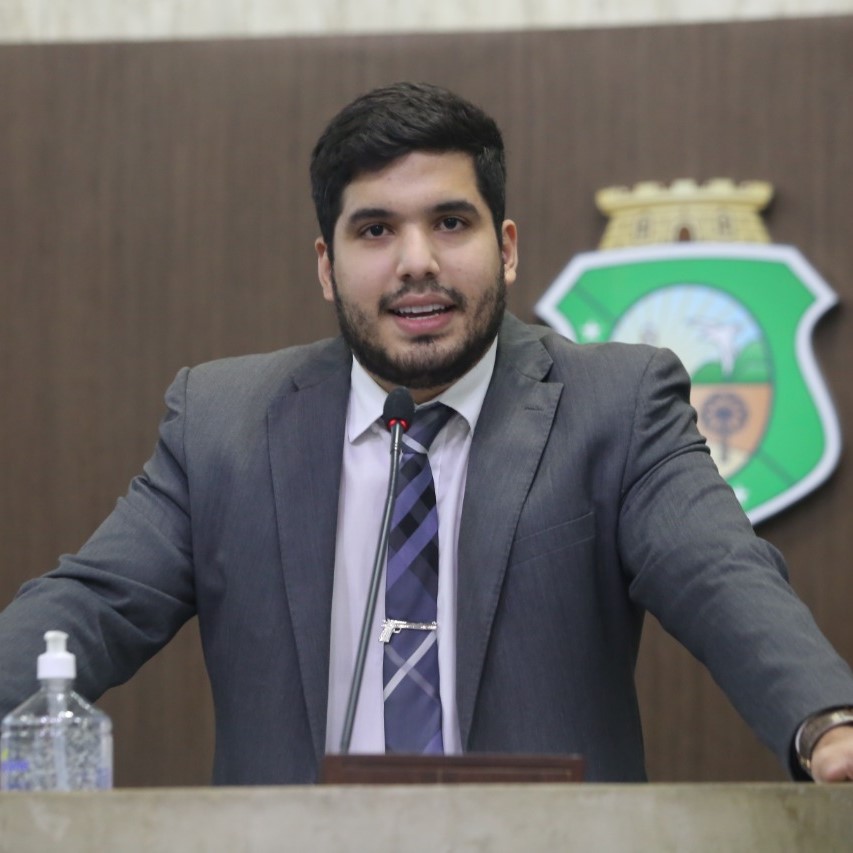 André Fernandes