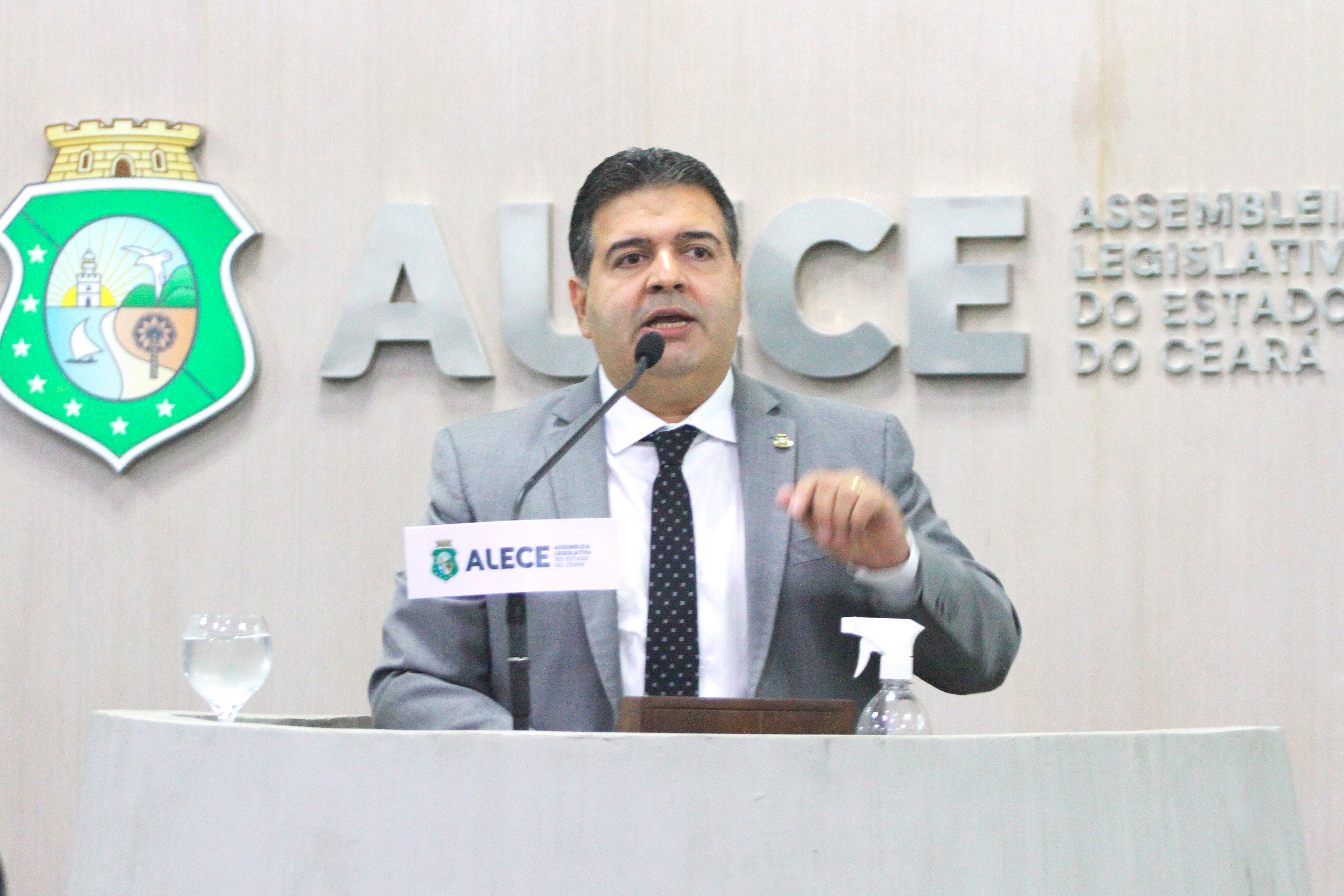 Deputado Felipe Mota (União)