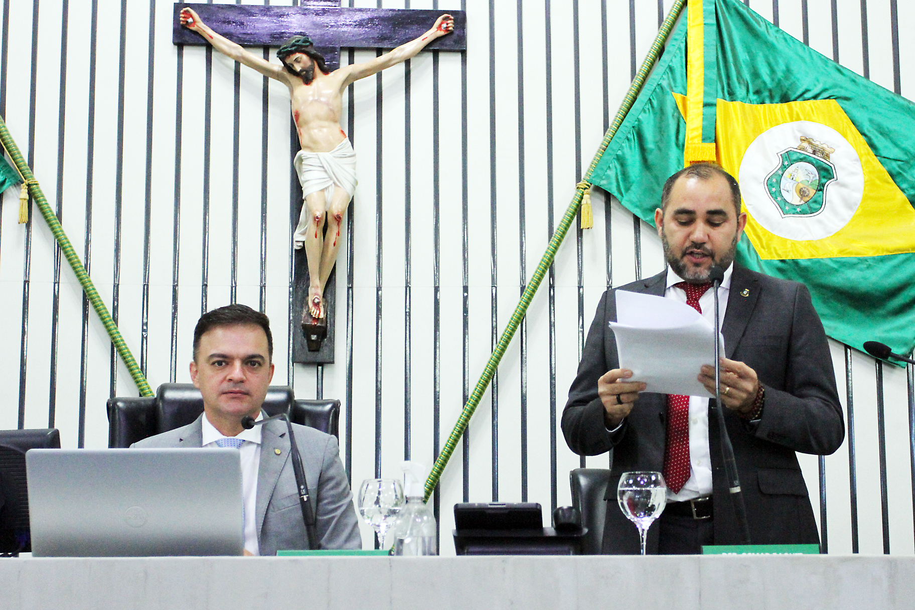 Leitura do expediente da sessão legislativa desta quinta-feira