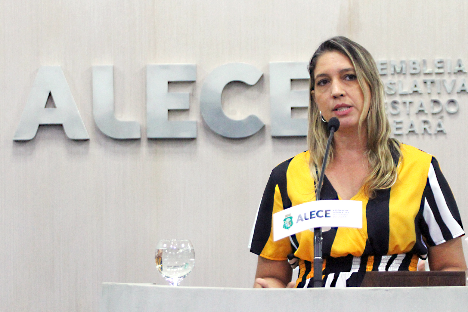 Deputada Larissa Gaspar (PT)