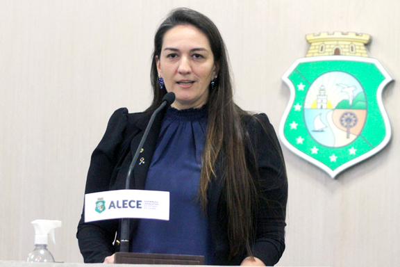 Deputada Luana Ribeiro (Cidadania)