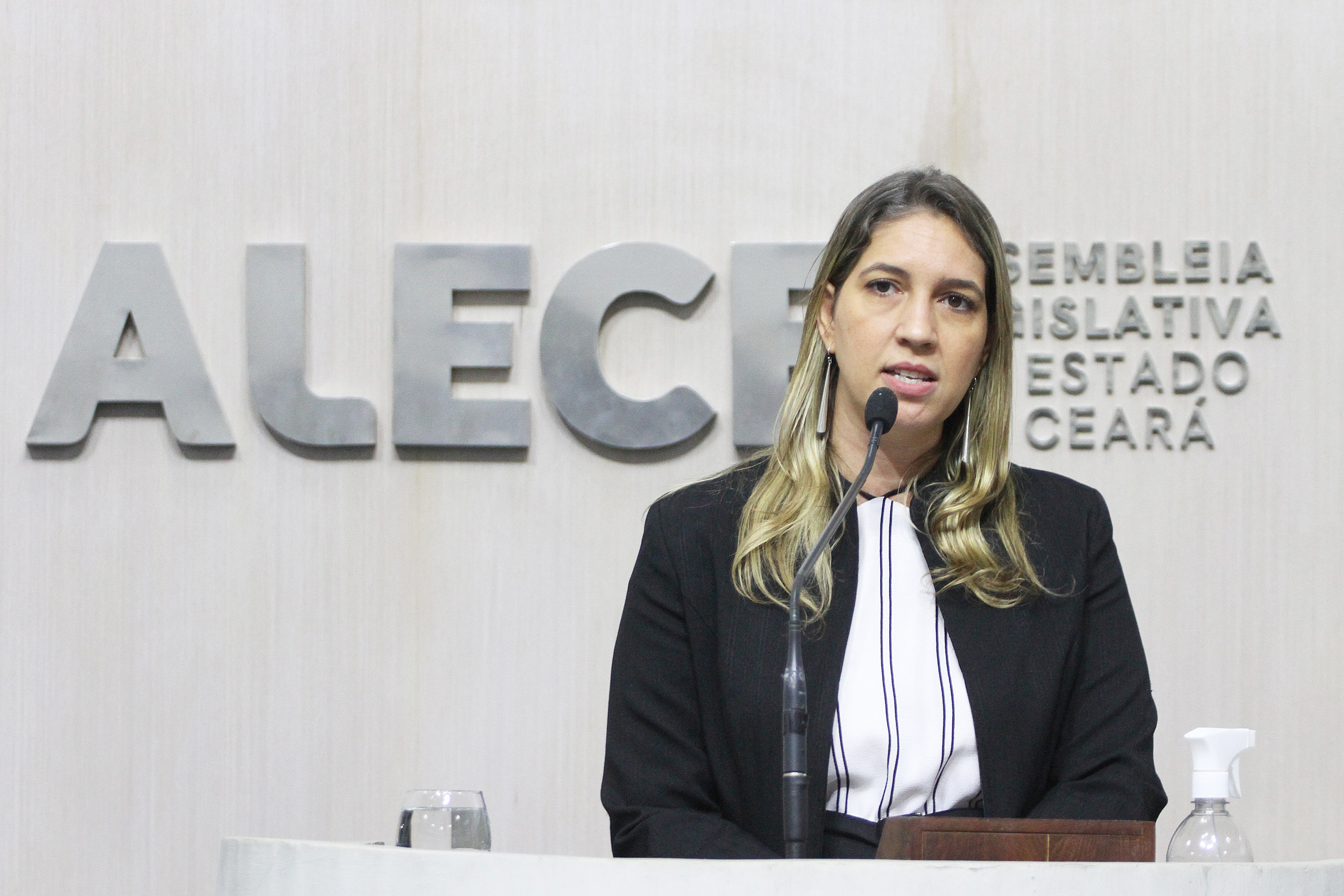 Deputada Larissa Gaspar (PT)