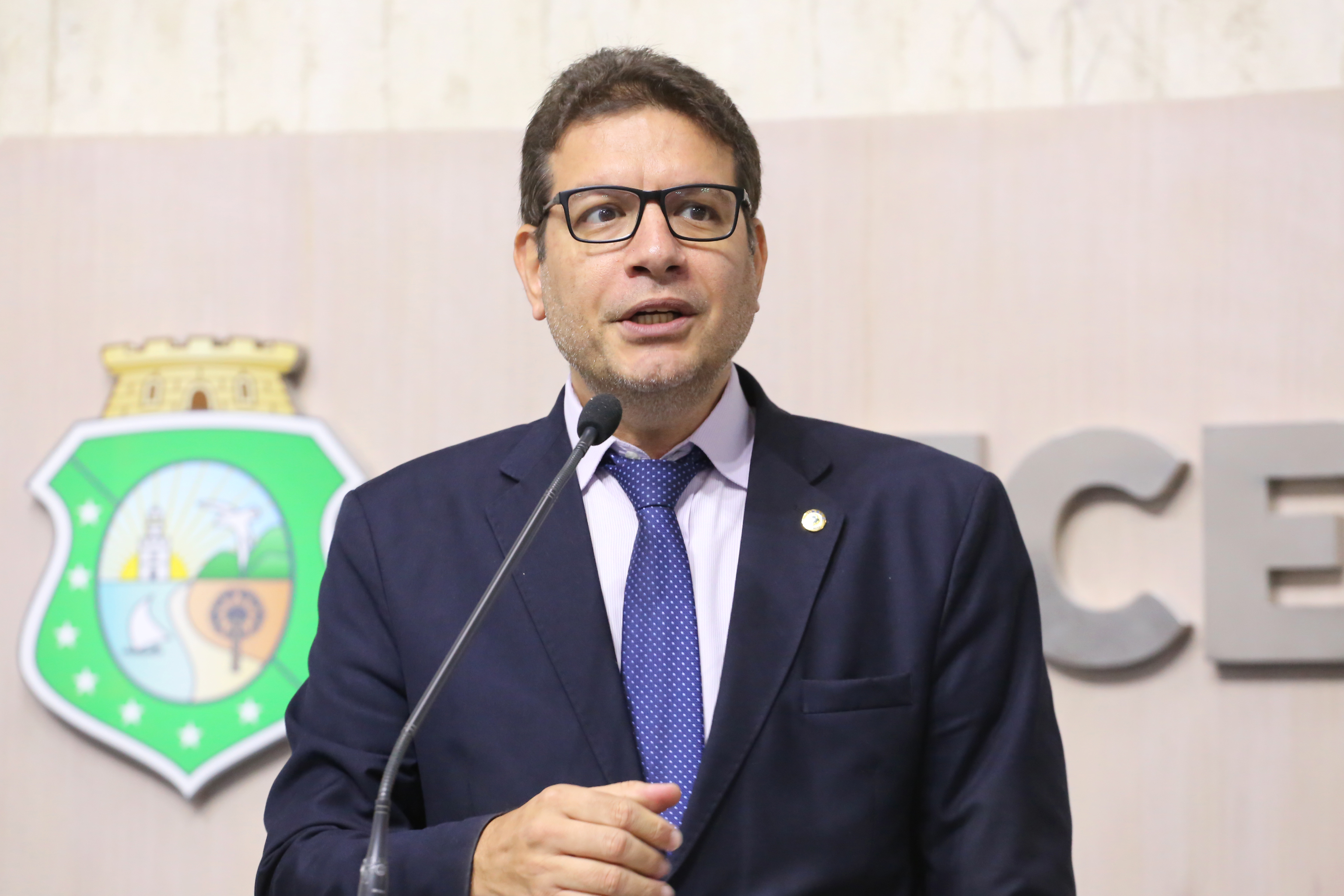 Deputado Renato Roseno (Psol)