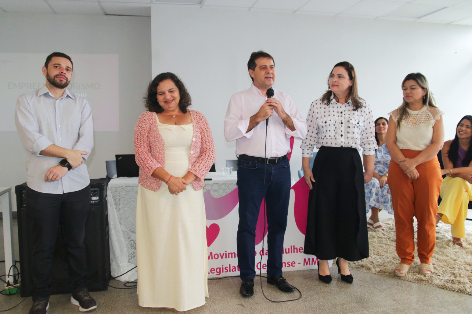 Primeiro encontro das associações de artesãos