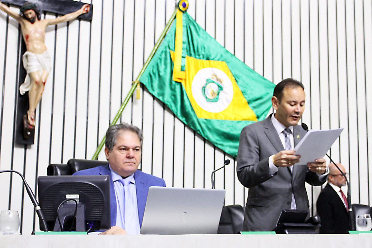 Abertura dos trabalhos da sessão legislativa desta terça-feira