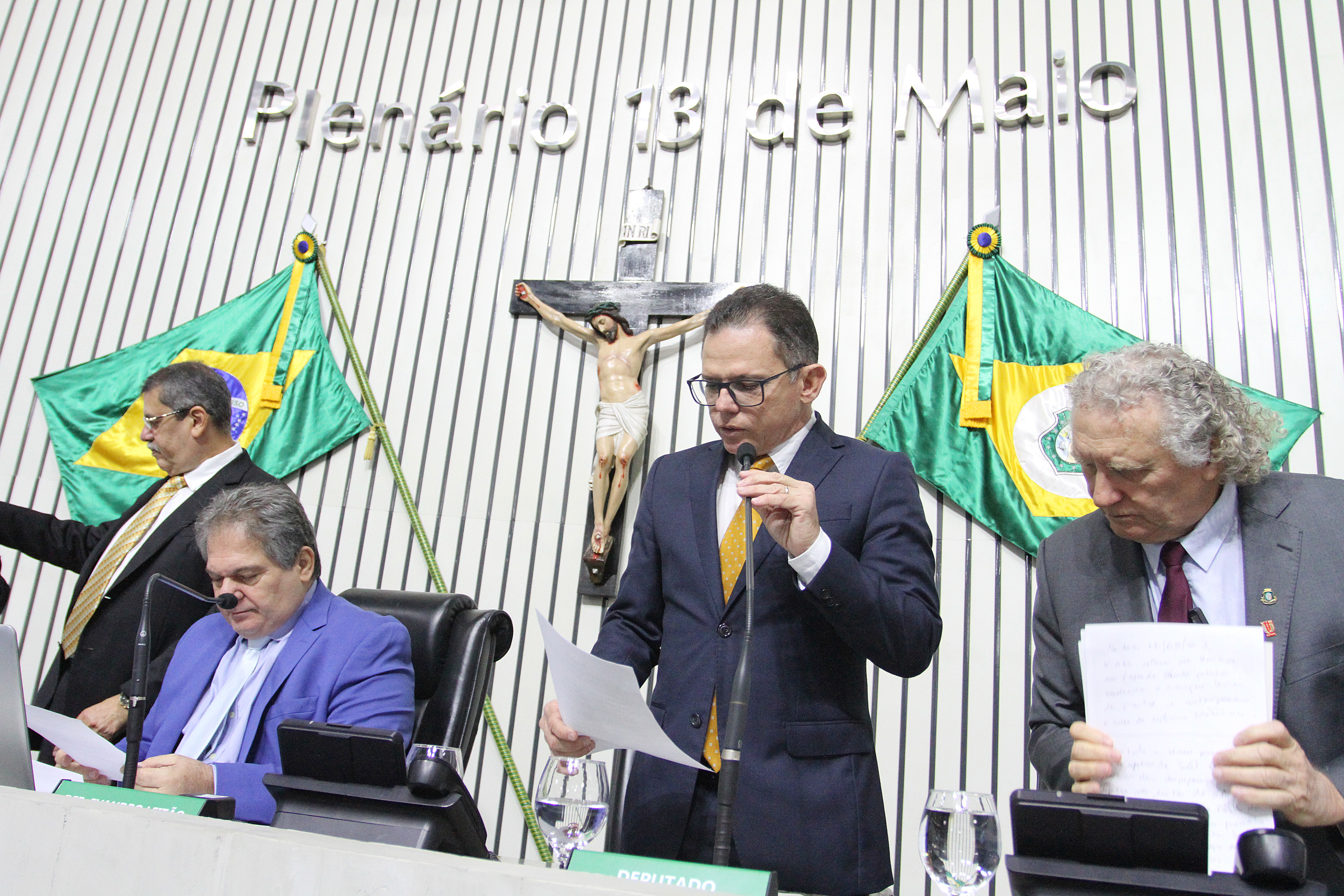 Votação realizada durante sessão legislativa desta quarta-feira