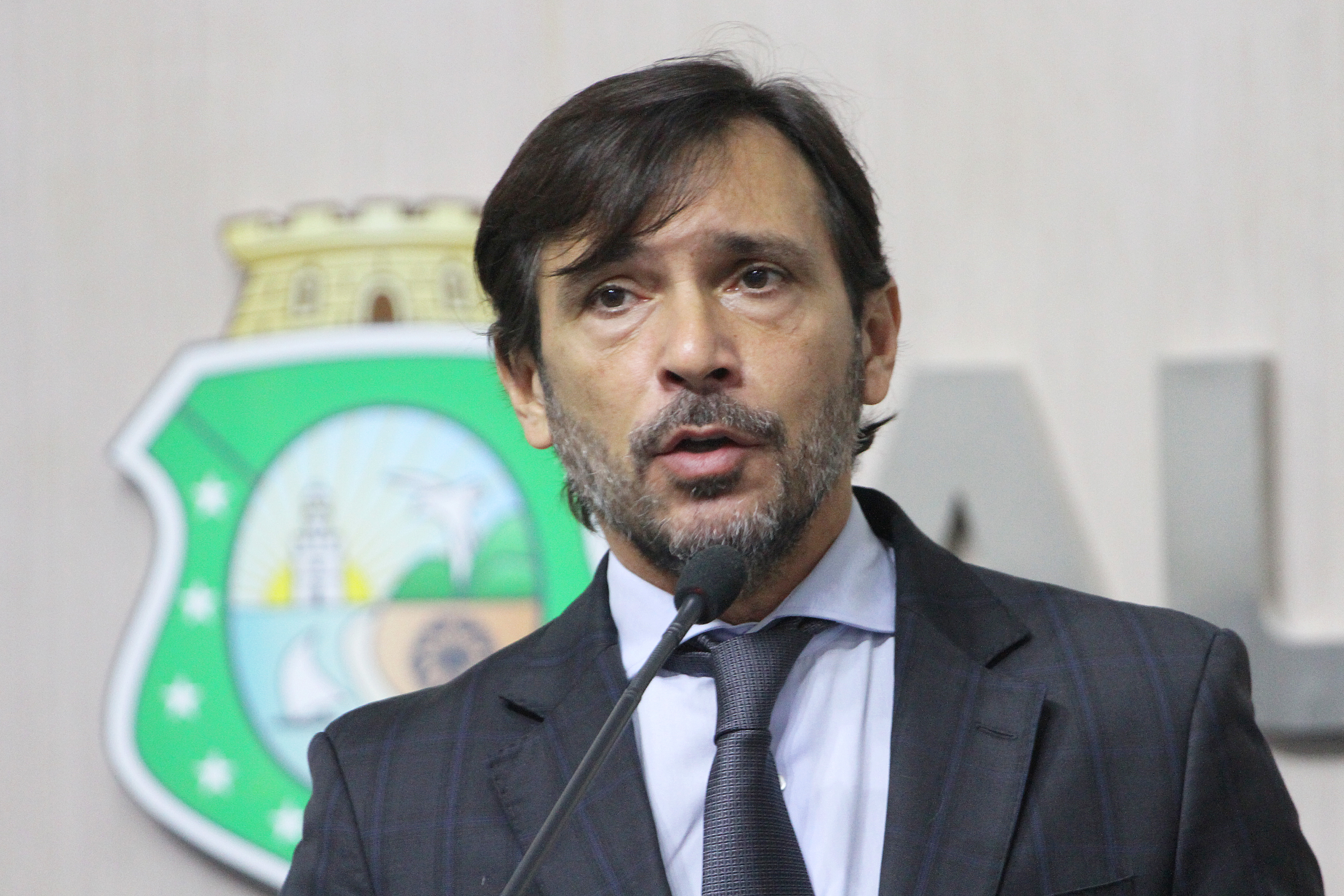Guilherme Sampaio defende debates sobre cobrança da taxa do lixo