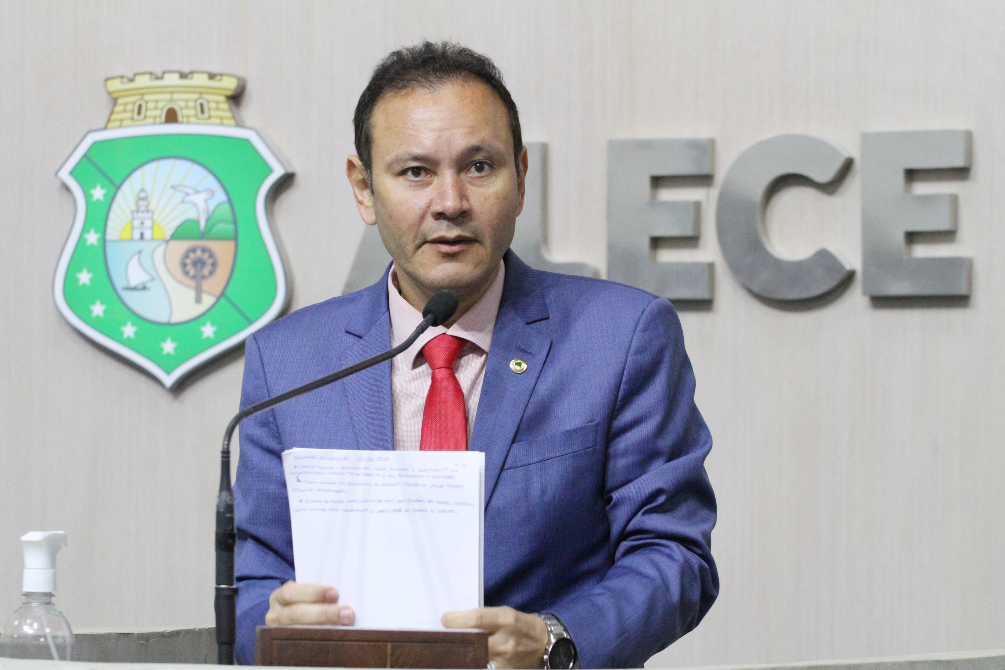 Stuart Castro comemora recuperação de estradas no Maciço de Baturité