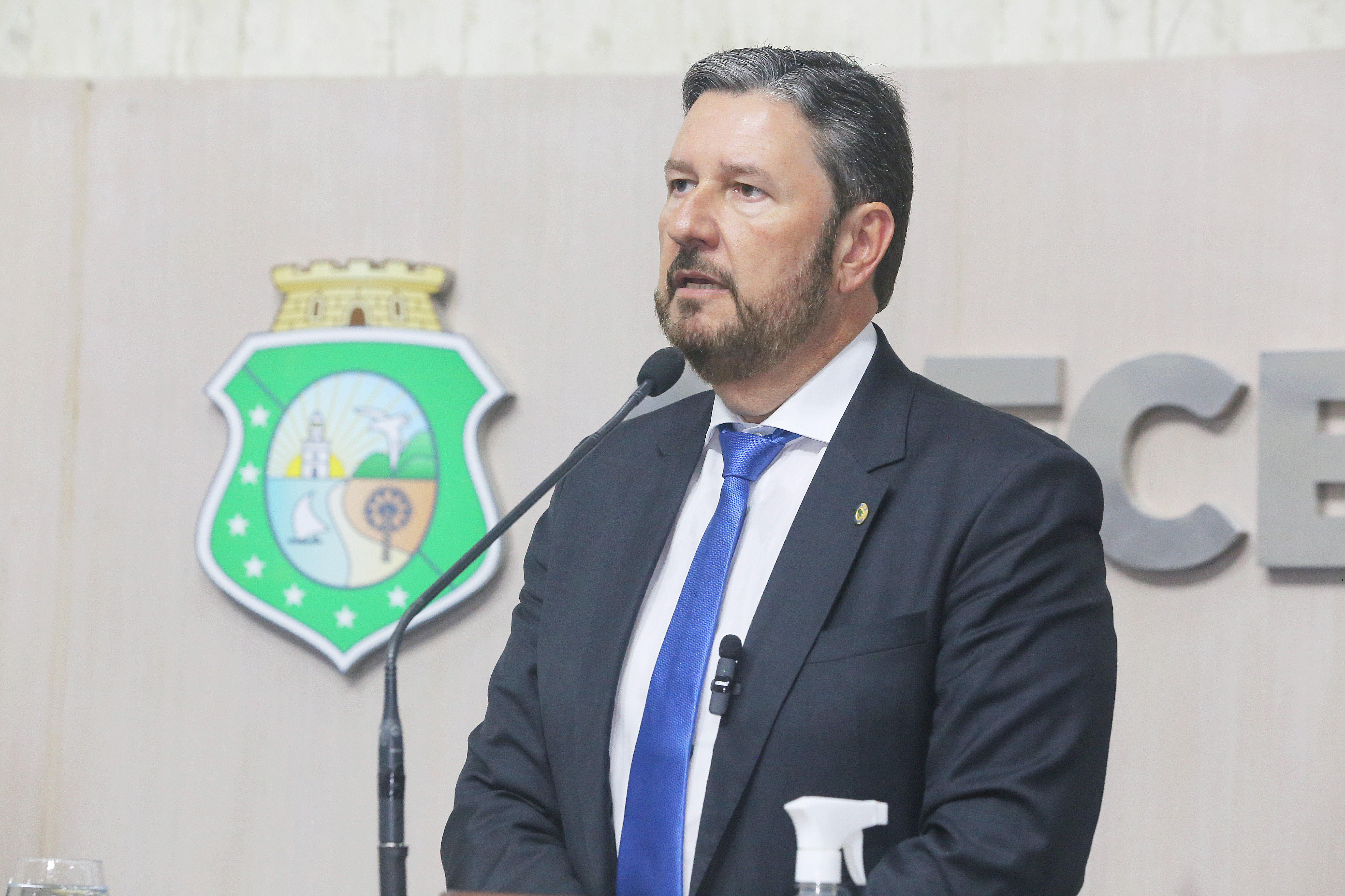 Romeu Aldigueri contesta críticas sobre a indefinição do reajuste dos servidores