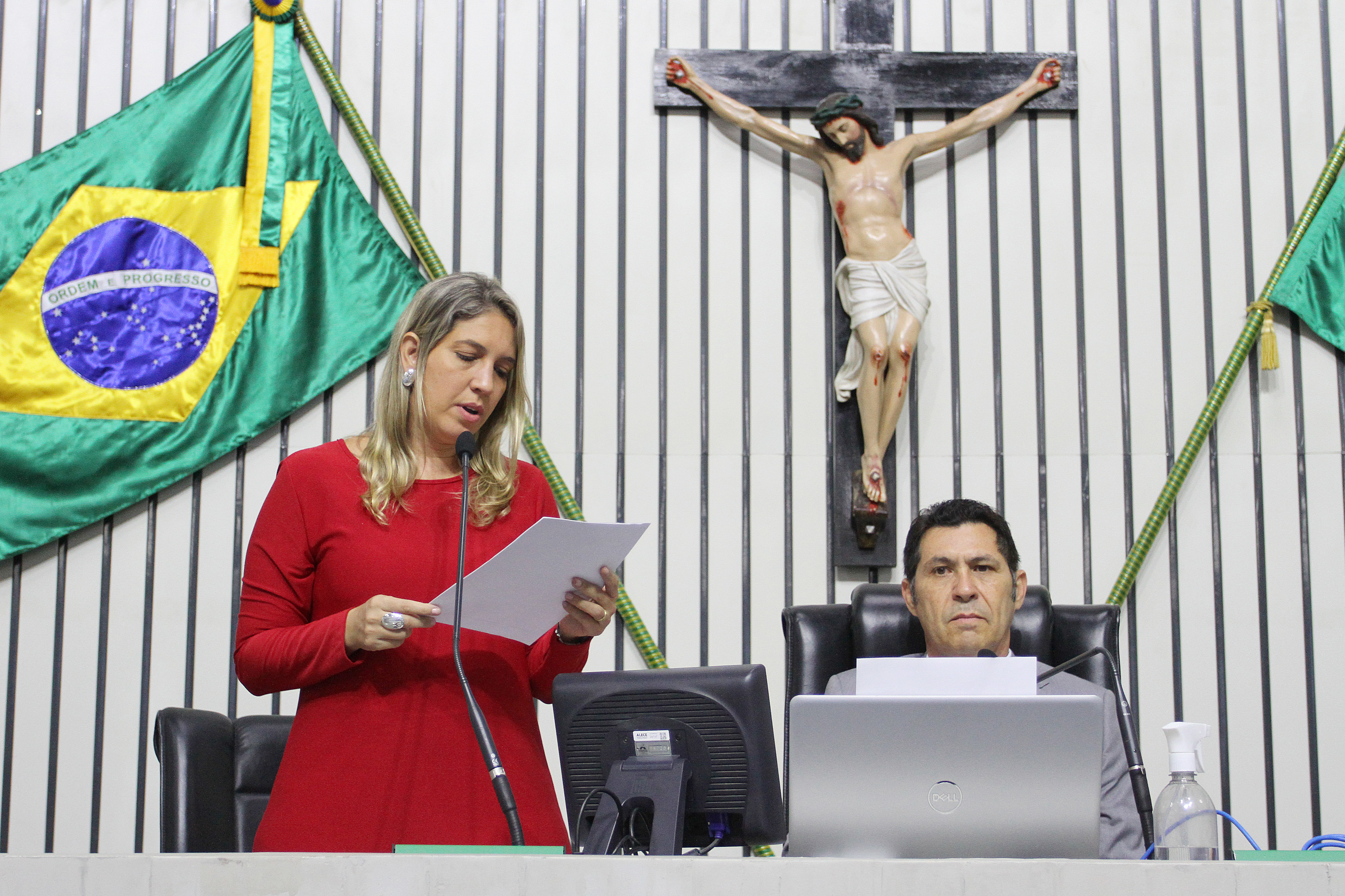 Leitura do expediente da sessão legislativa desta quinta-feira
