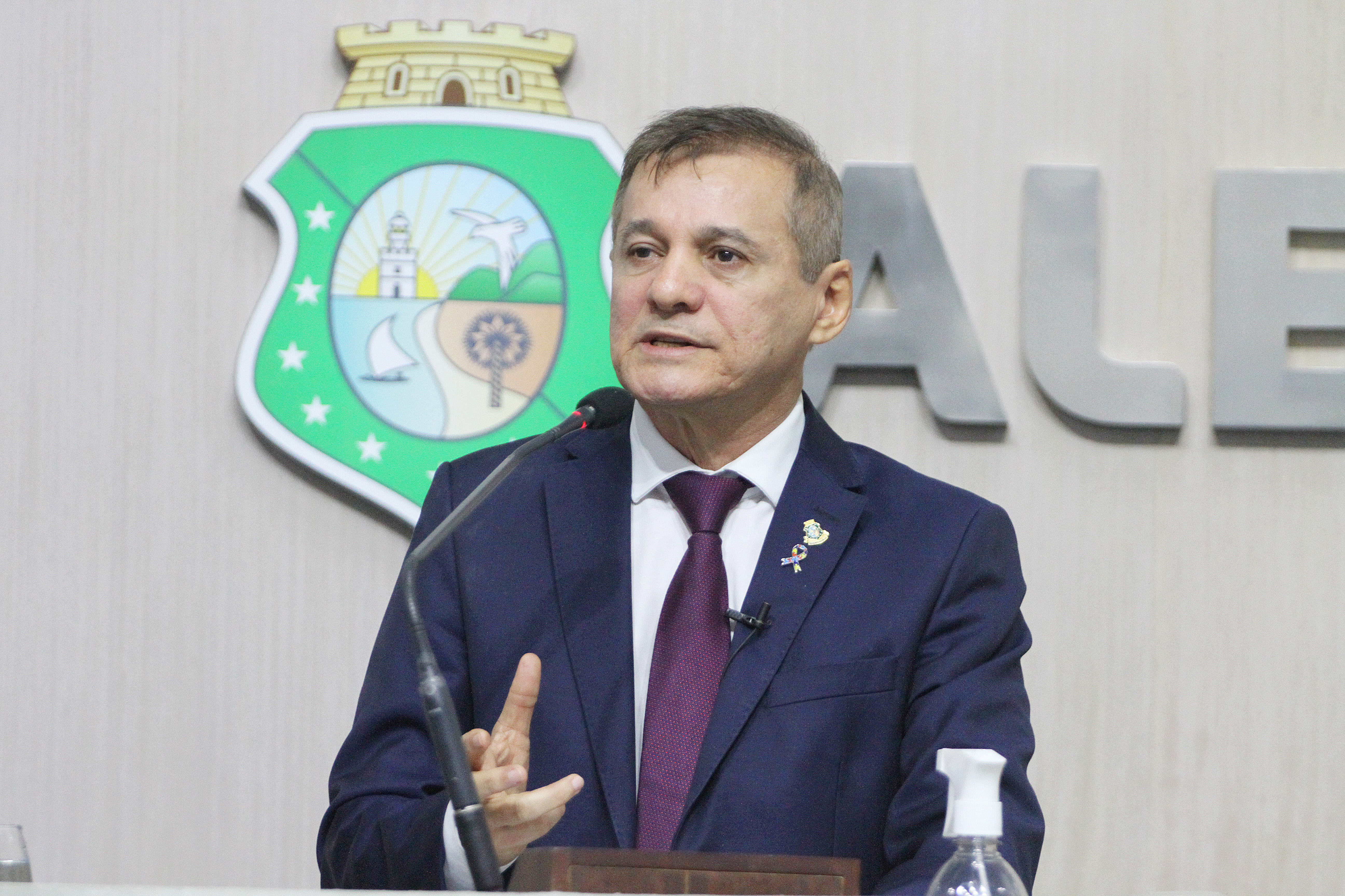 Deputado Firmo Camurça (União)