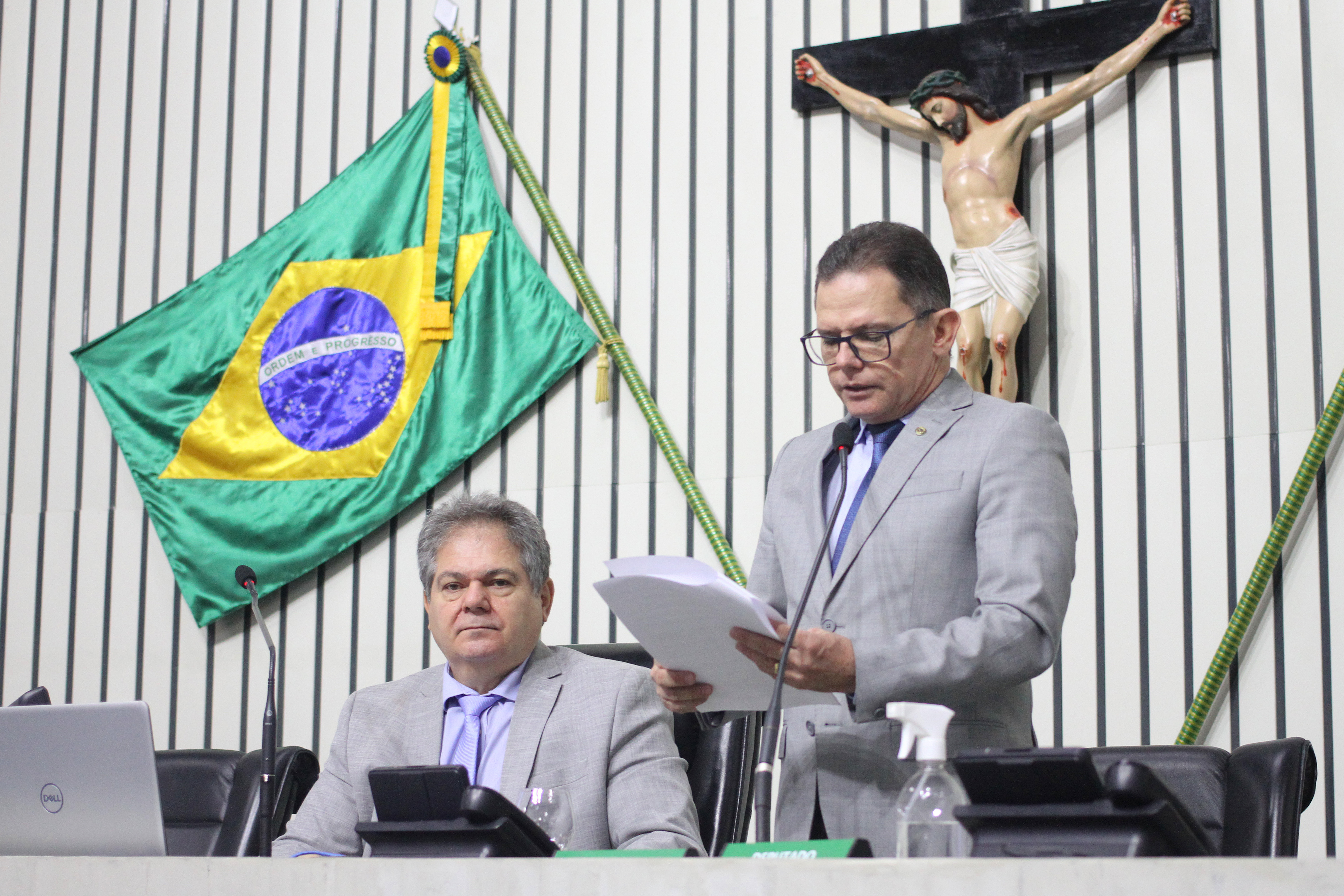 Abertura dos trabalhos da sessão legislativa desta terça-feira