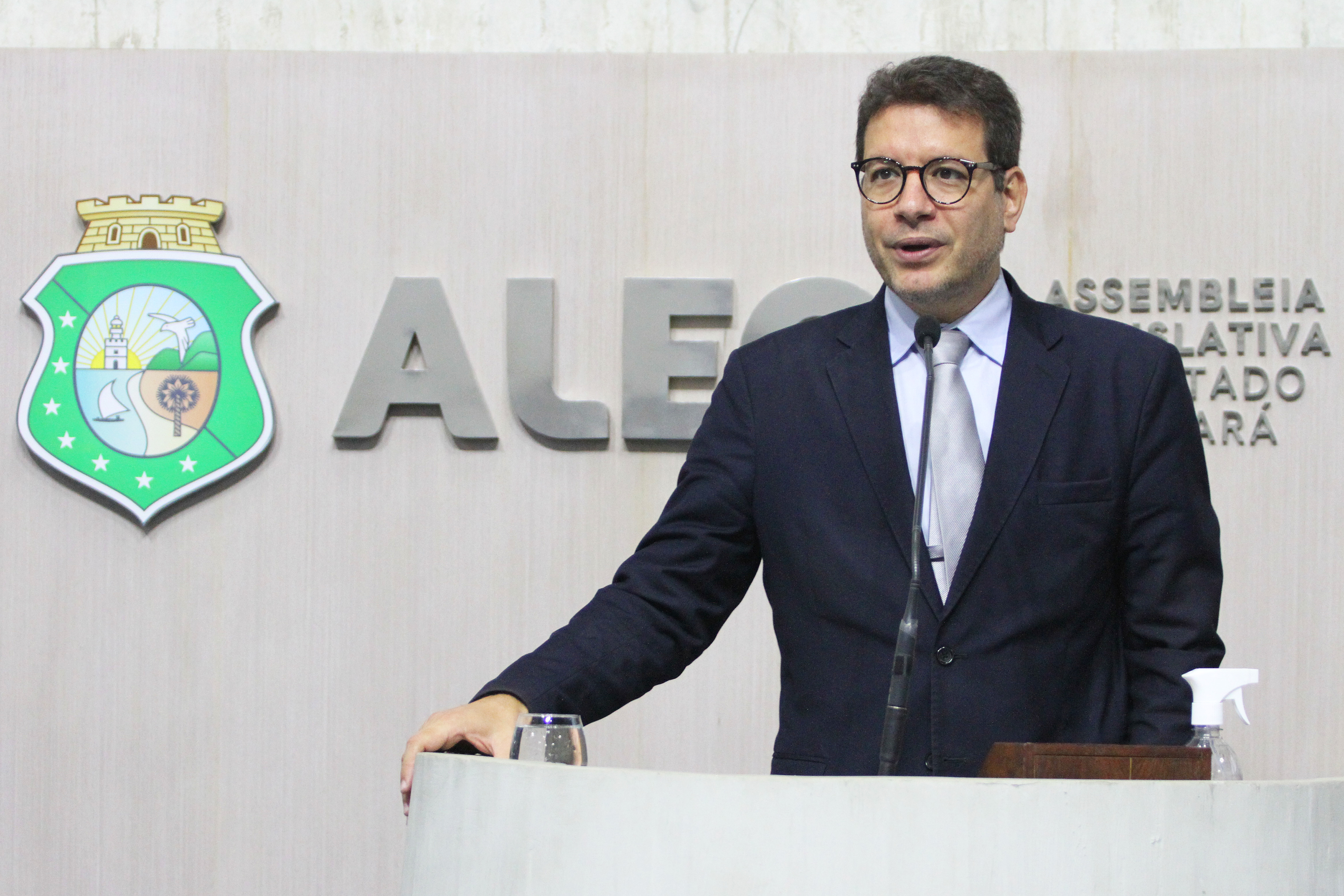 Deputado Renato Roseno (Psol)