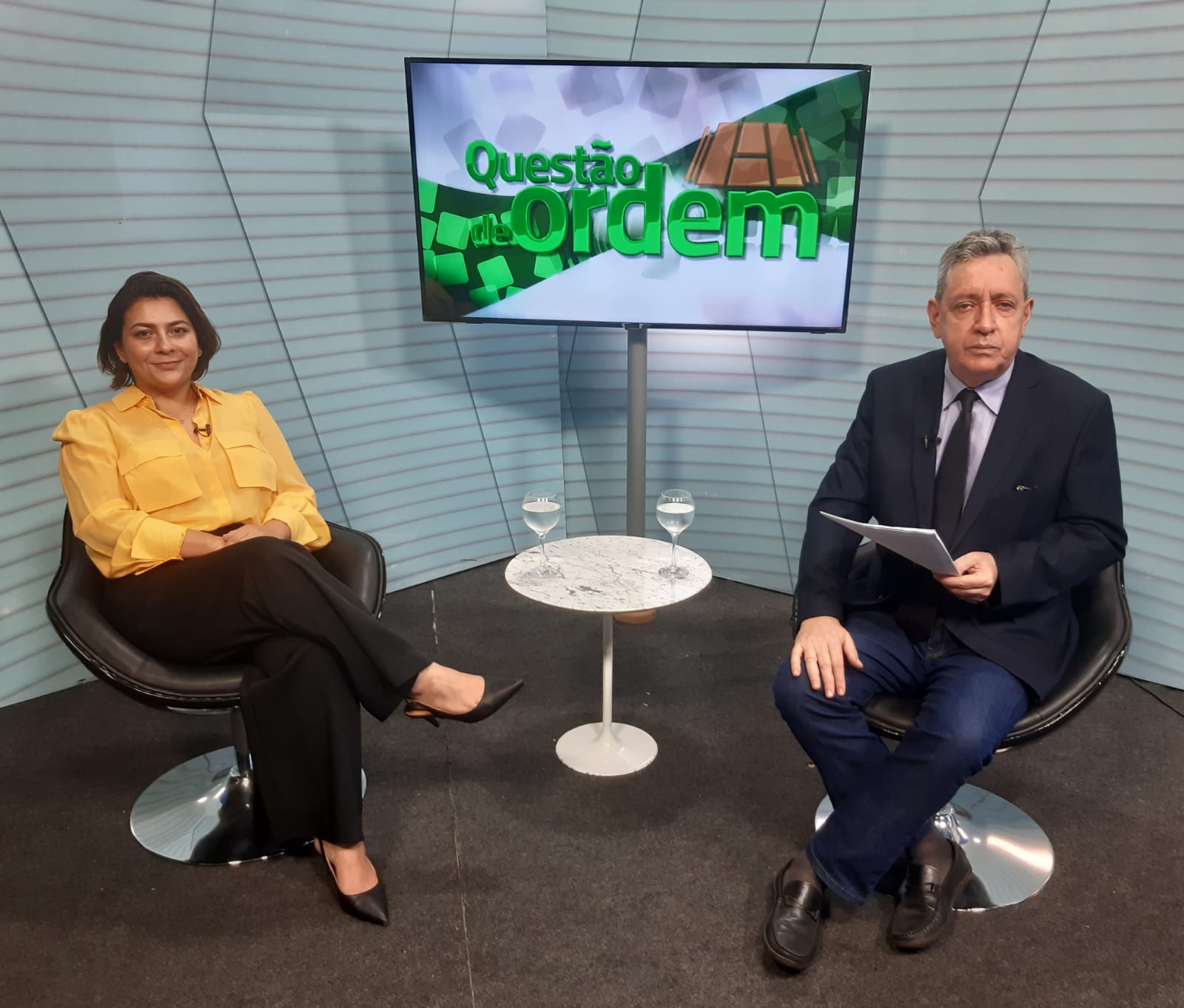 A médica Cinara Carneiro e o jornalista Renato Abreu