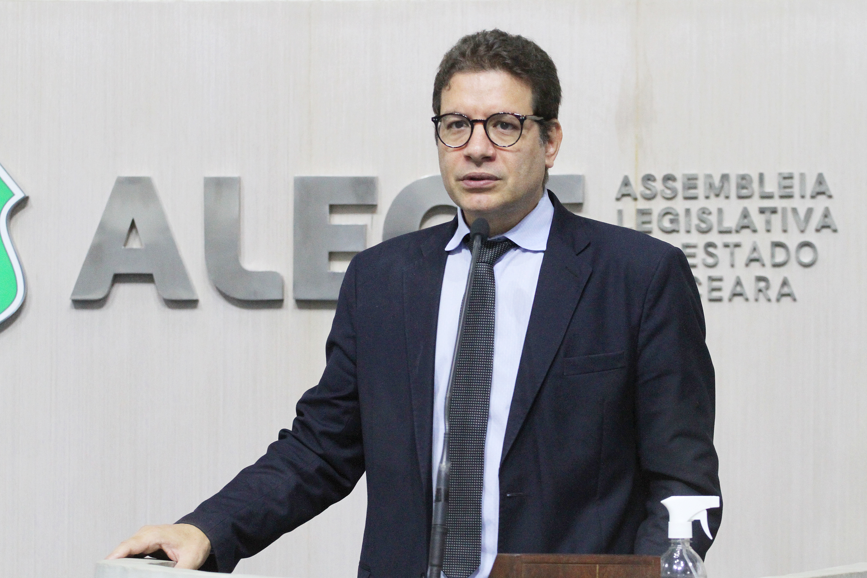 Deputado Renato Roseno (Psol)