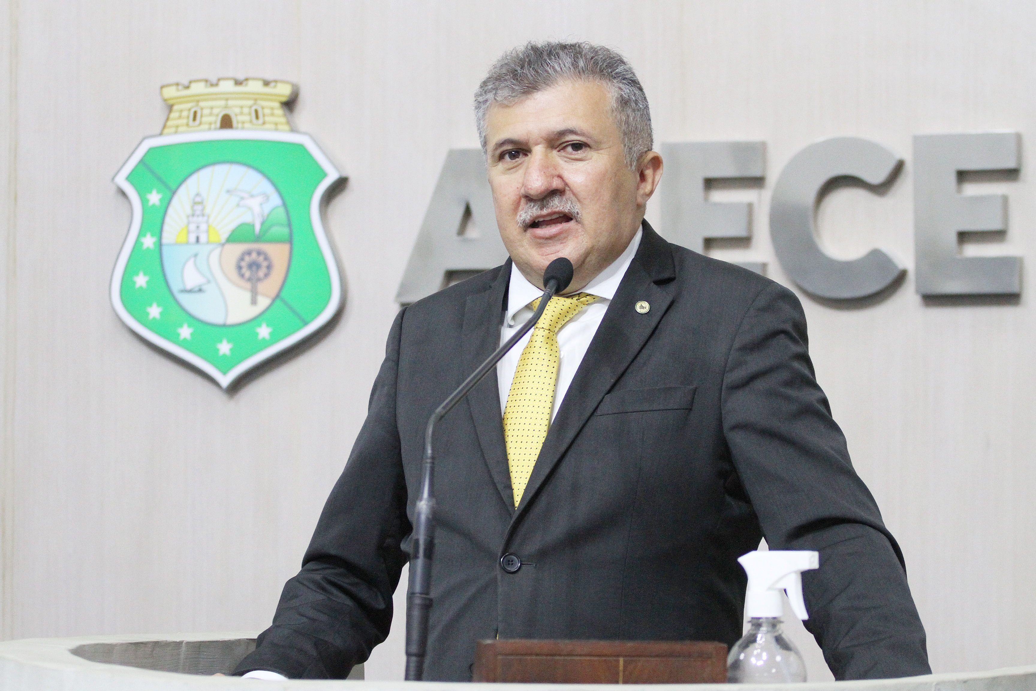 Antônio Henrique convida para audiência sobre asfaltamento da CE-356