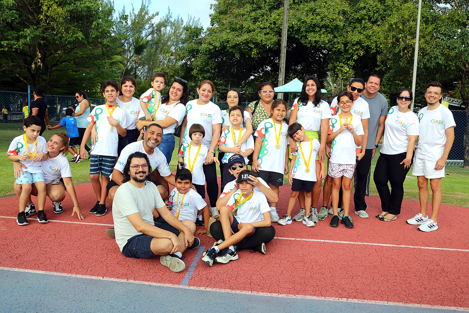Crianças acompanhadas pelo Ciadi participaram da 2ª Corrida Desafio Sem Limites
