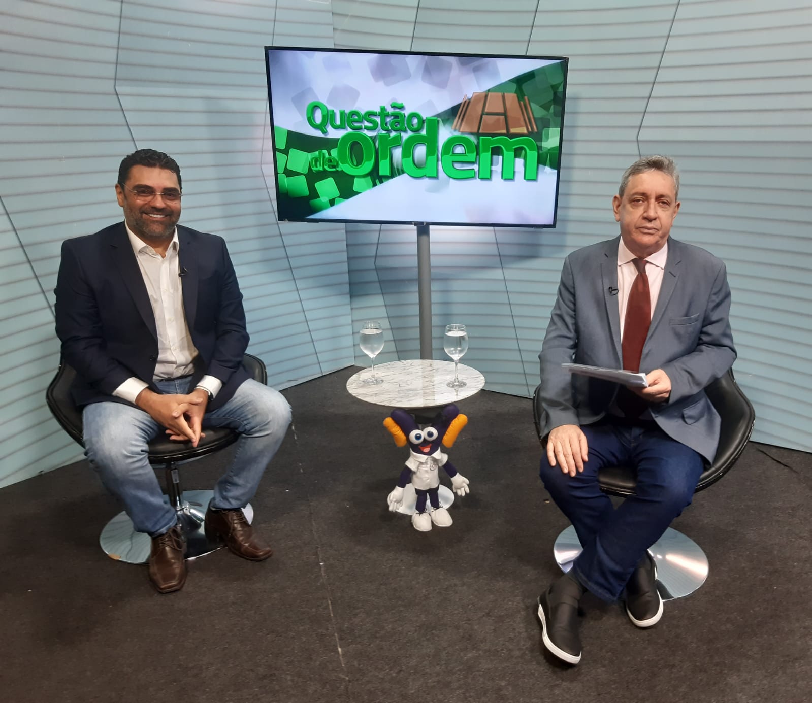 Professor Edson Holanda Teixeira e jornalista Renato Abreu