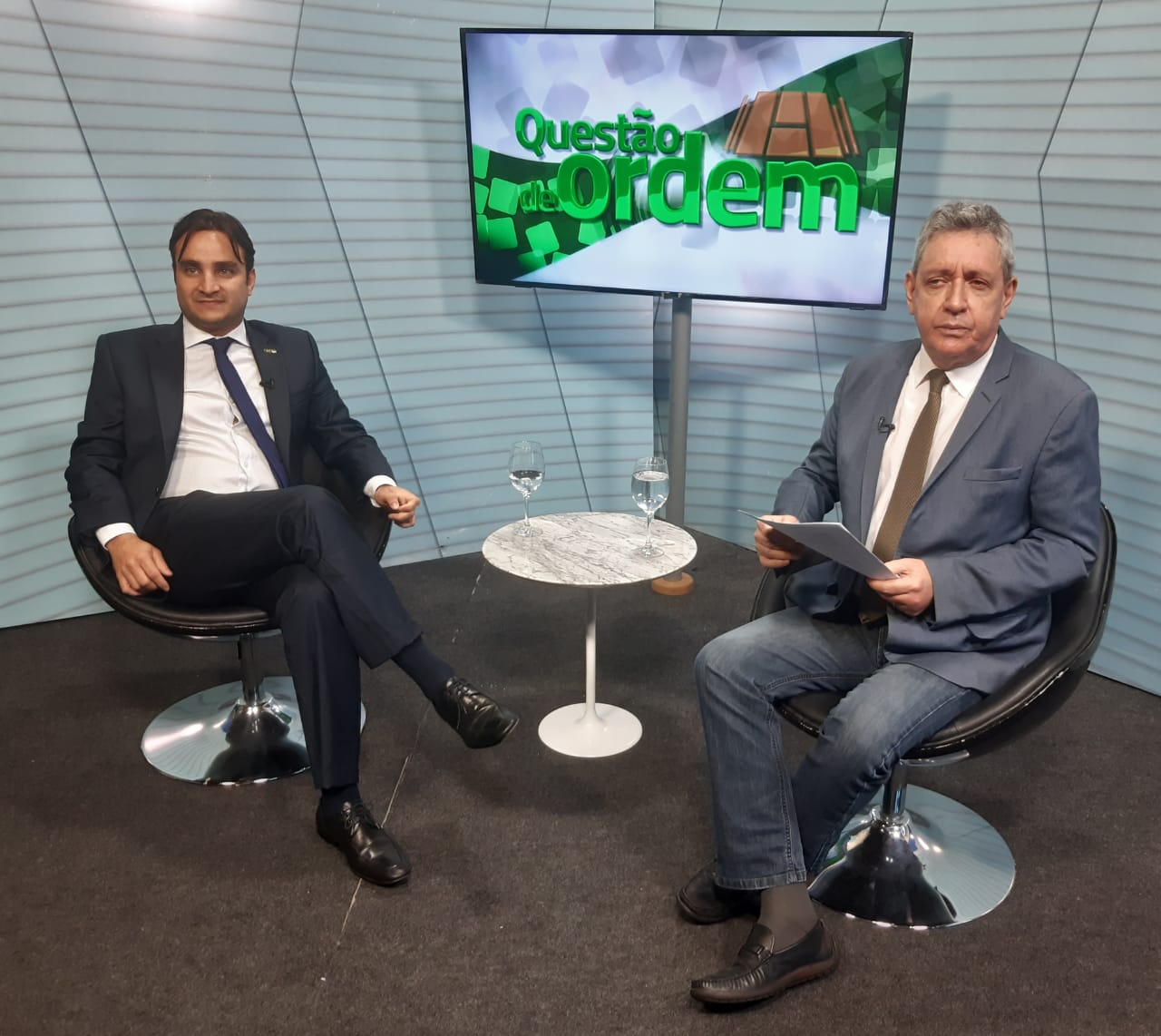 Presidente da Aje, Davi Macedo e jornalista Renato Abreu