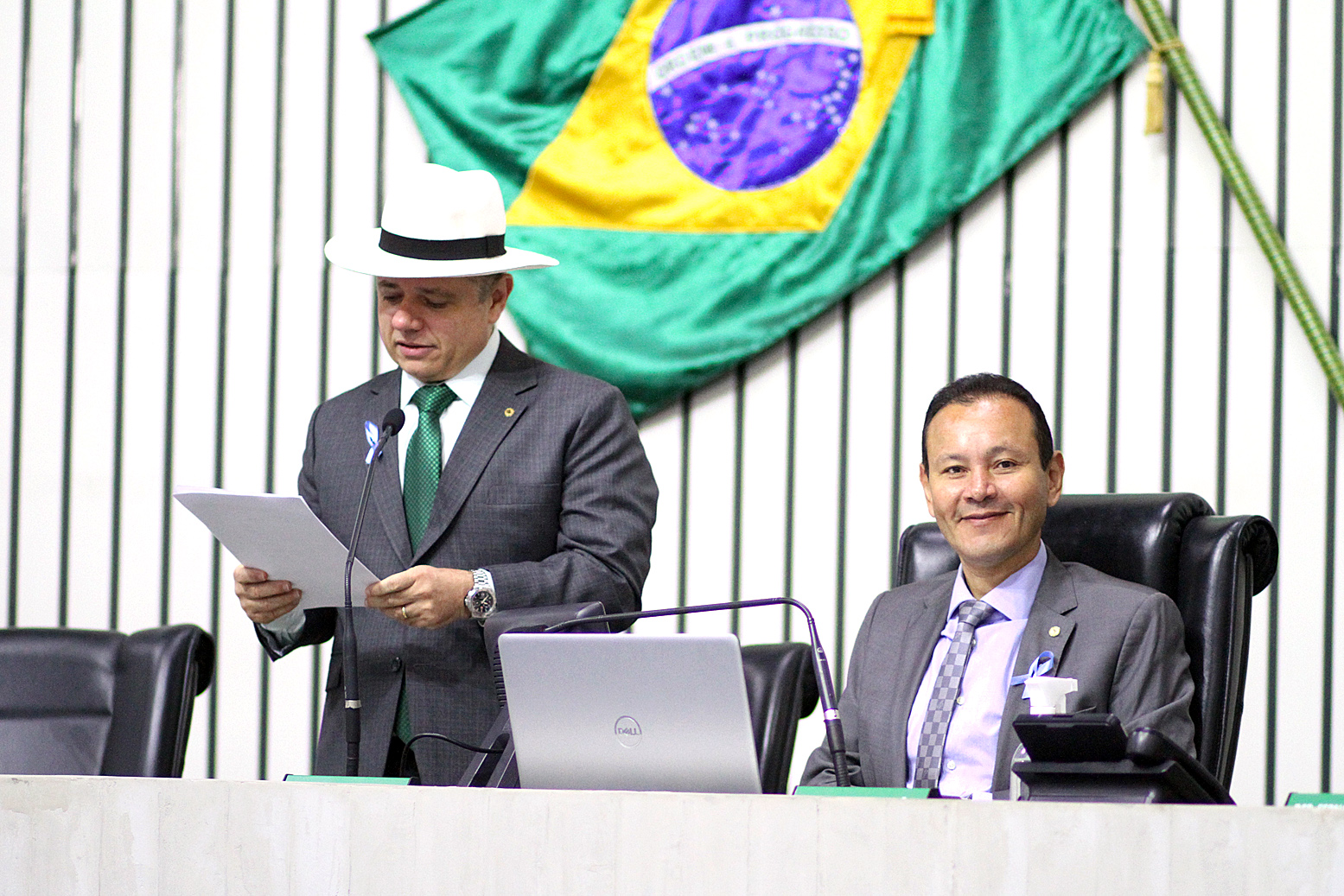 Leitura do expediente da sessão legislativa desta quinta-feira