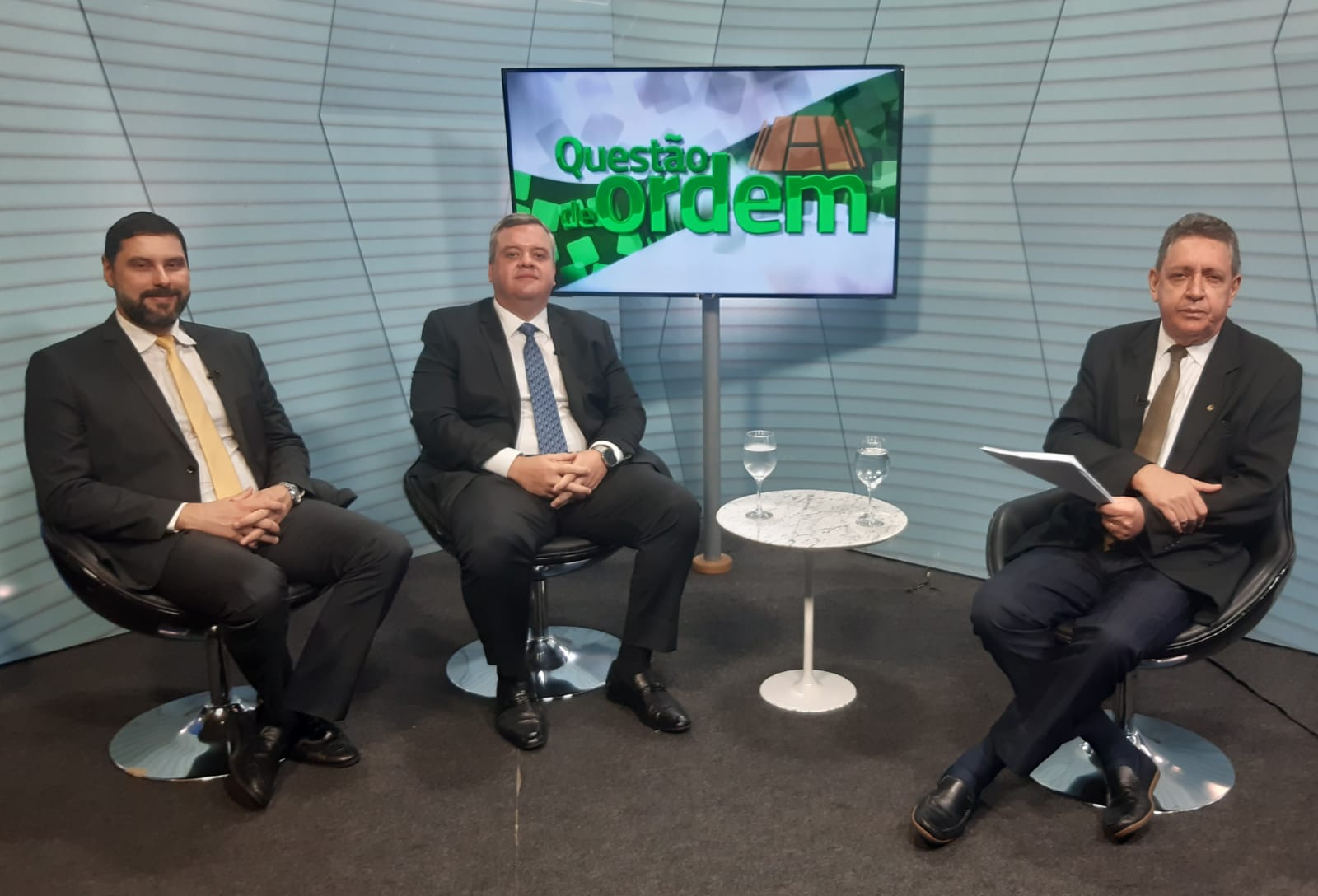 Procurador da Alece, Rodrigo Martiniano , advogado Leonardo Vasconcelos e jornalista Renato Abreu