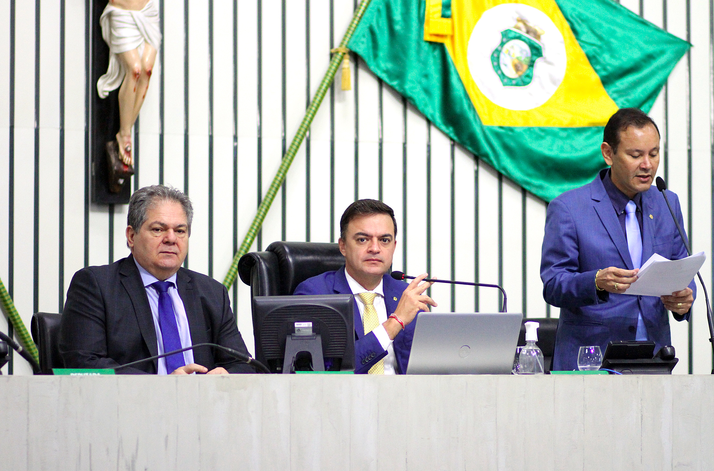 Leitura do expediente da sessão legislativa desta quarta-feira