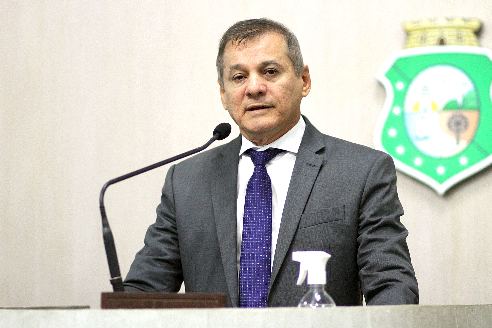 Deputado Firmo Camurça (União)