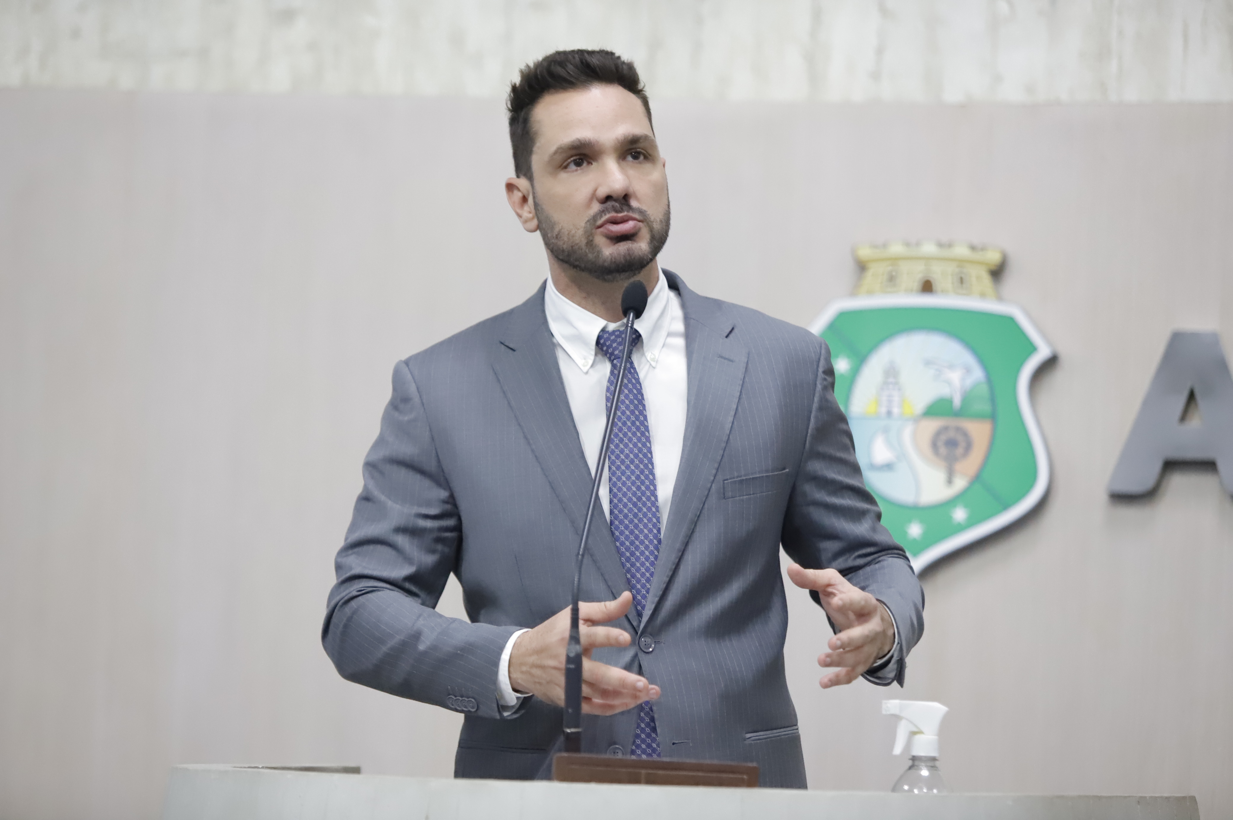 Guilherme Bismarck comenta projetos rejeitados na Câmara Municipal de Aracati
