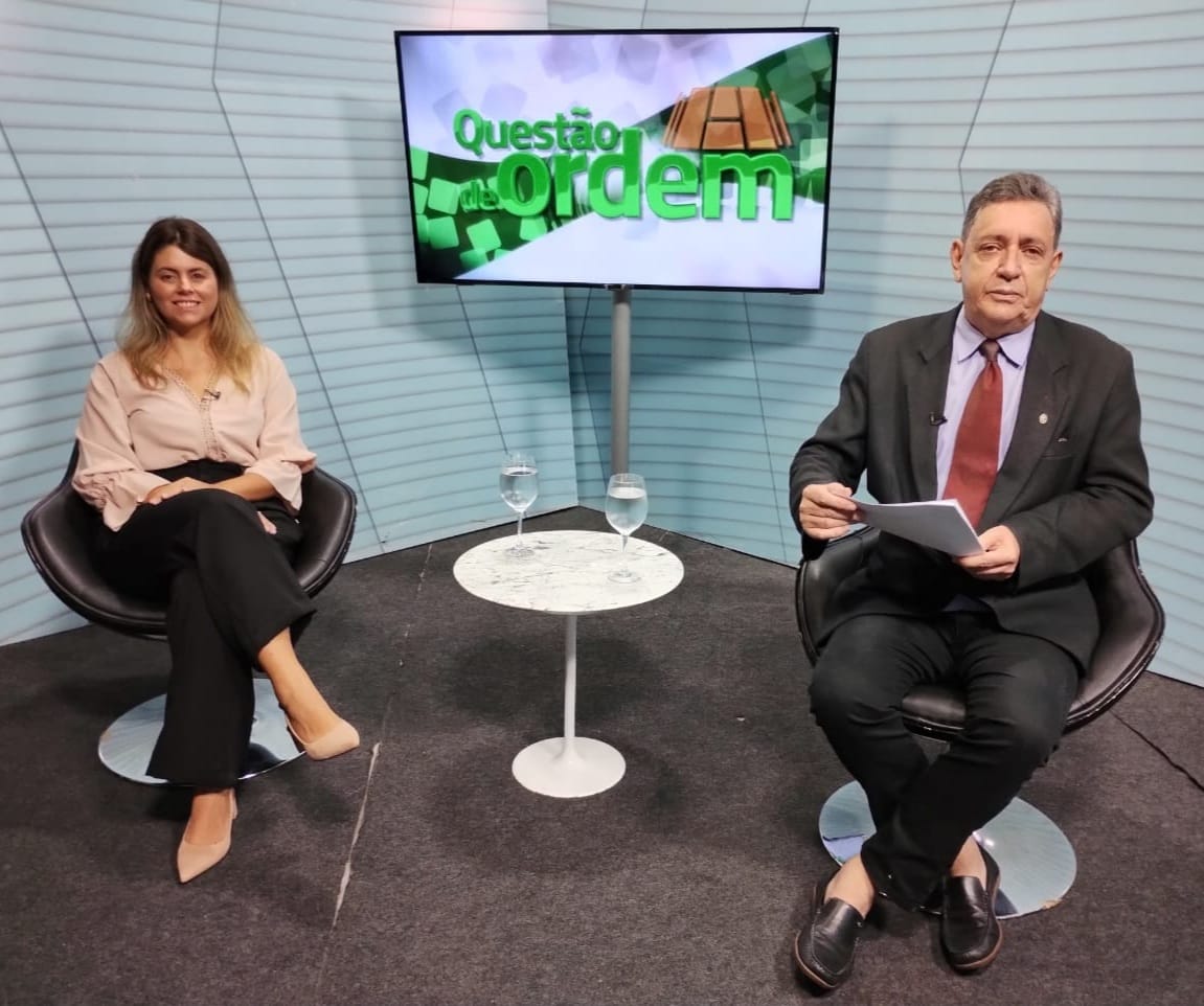 Médica Ana Clara Capassi e jornalista Renato Abreu