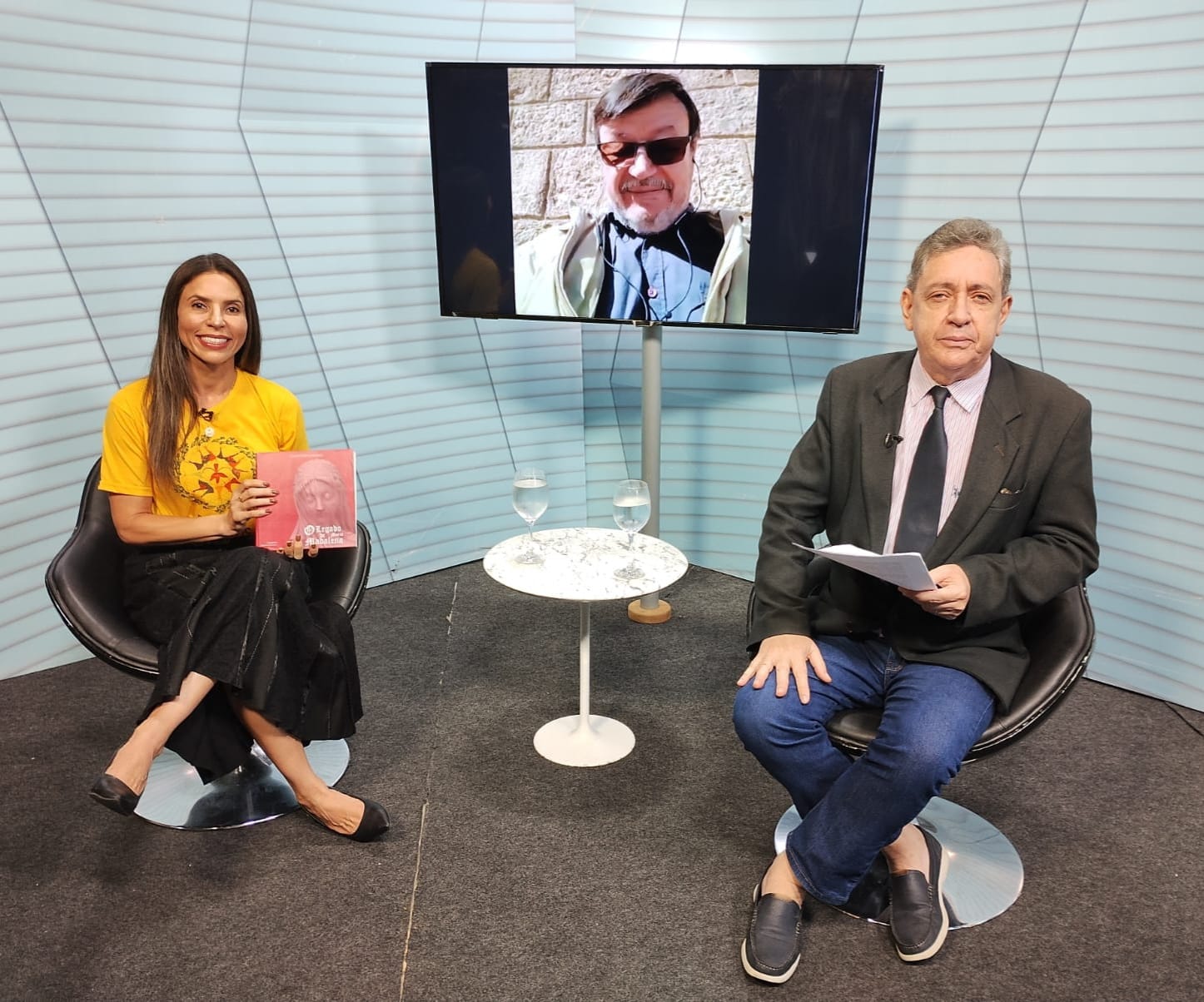 Patricia Bezerra, escritor José Luís Giménez Rodriguez e jornalista Renato Abreu