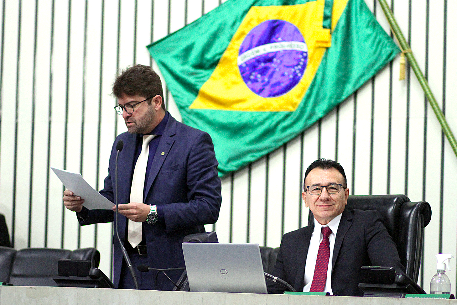 Leitura do expediente da sessão legislativa desta quinta-feira