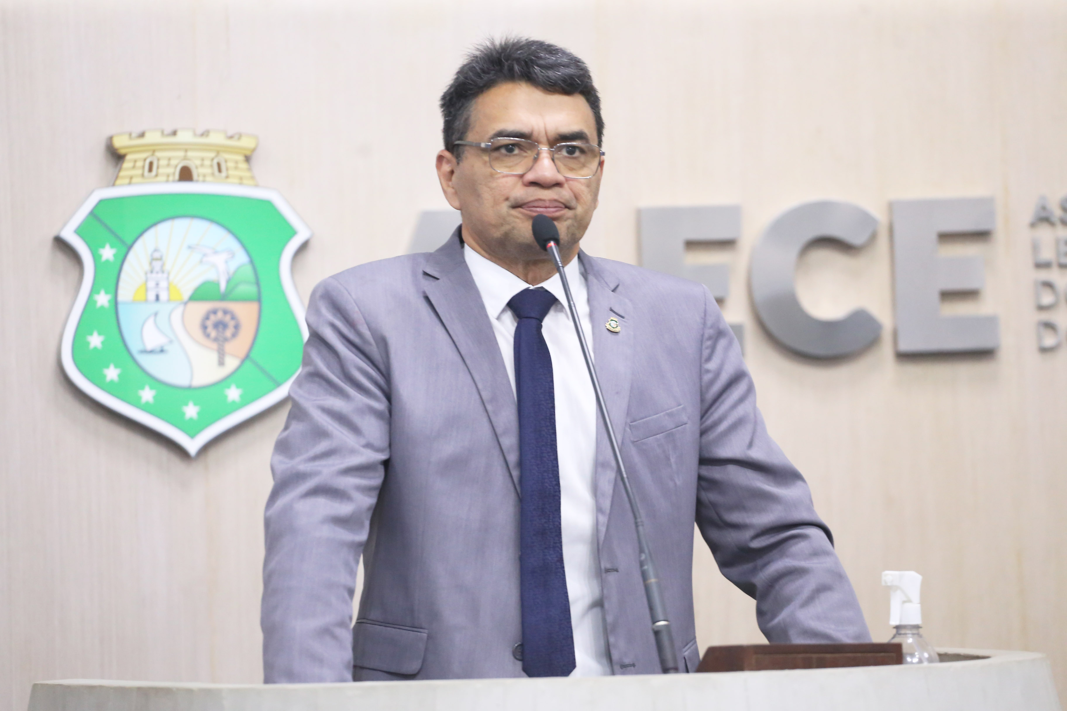 Reginauro critica tratamento dado a pessoas em situação de liberdade provisória