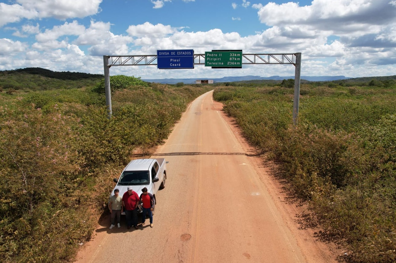 Equipe do Celditec durante trabalho de campo na divisa entre Ceará e Piauí, entre os municípios de Poranga (CE) e Pedro II (PI) - Foto: Divulgação/Celditec