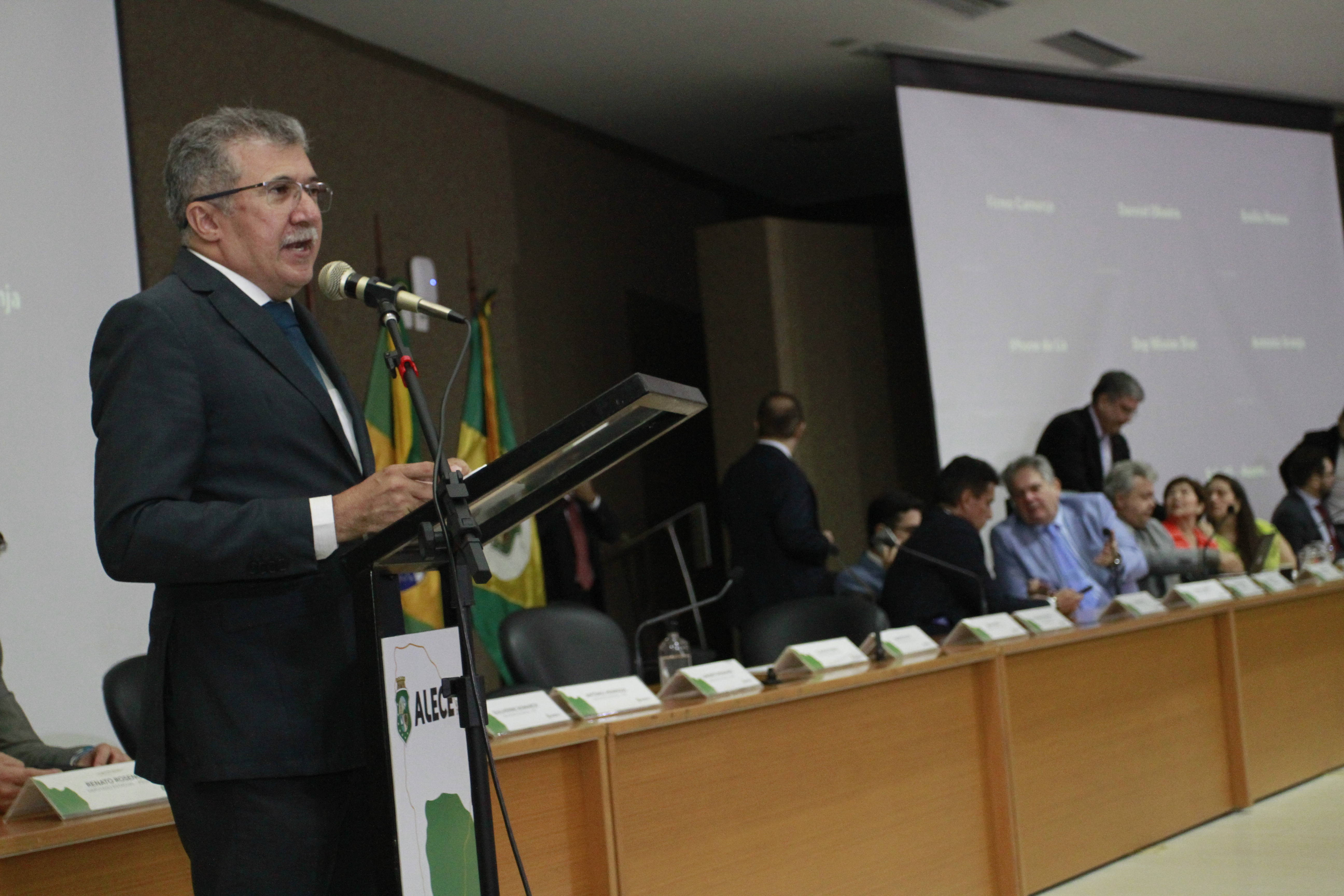 Antônio Henrique destaca ações do prefeito José Sarto