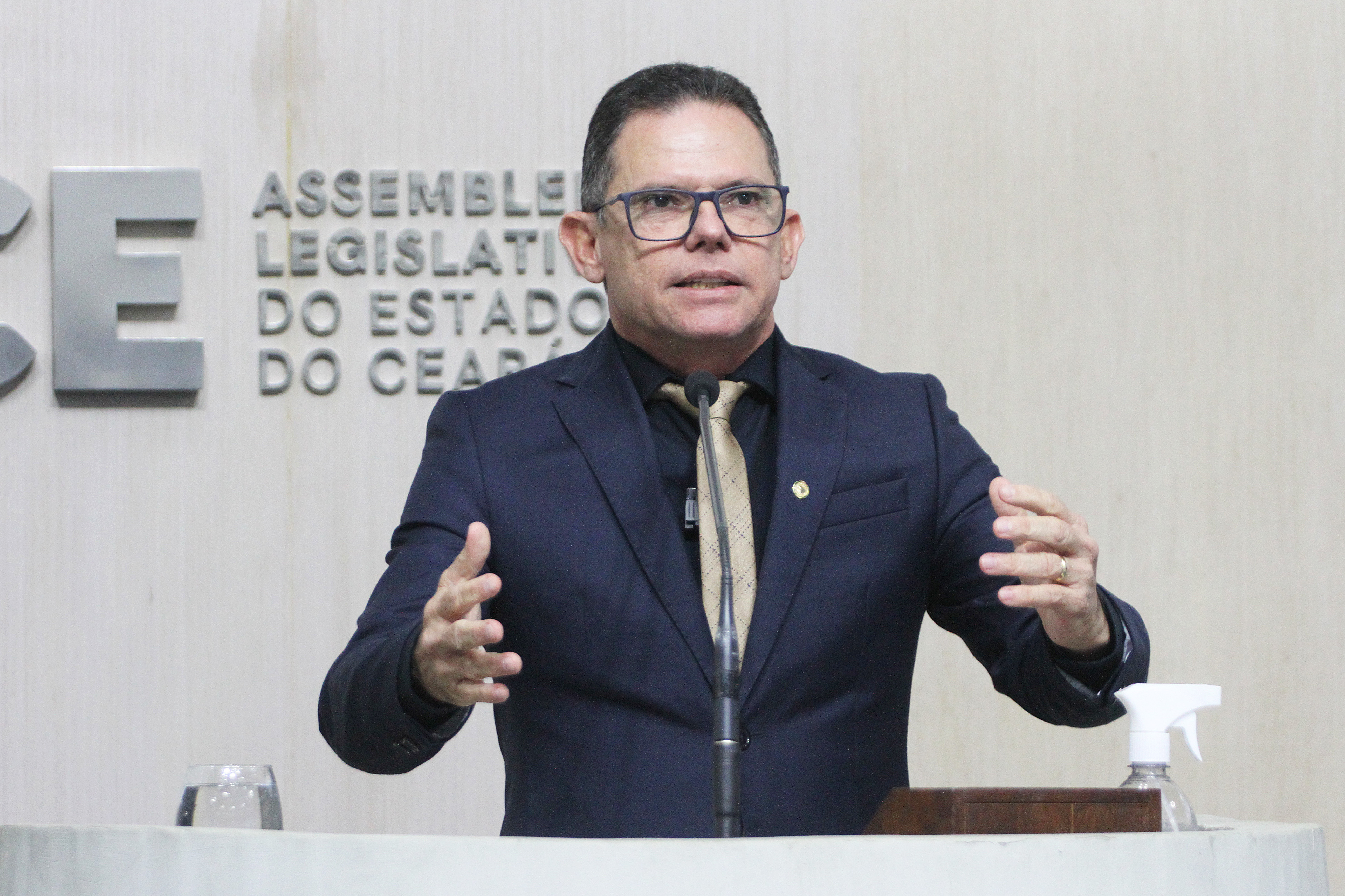 Deputado Lucinildo Frota (PMN)