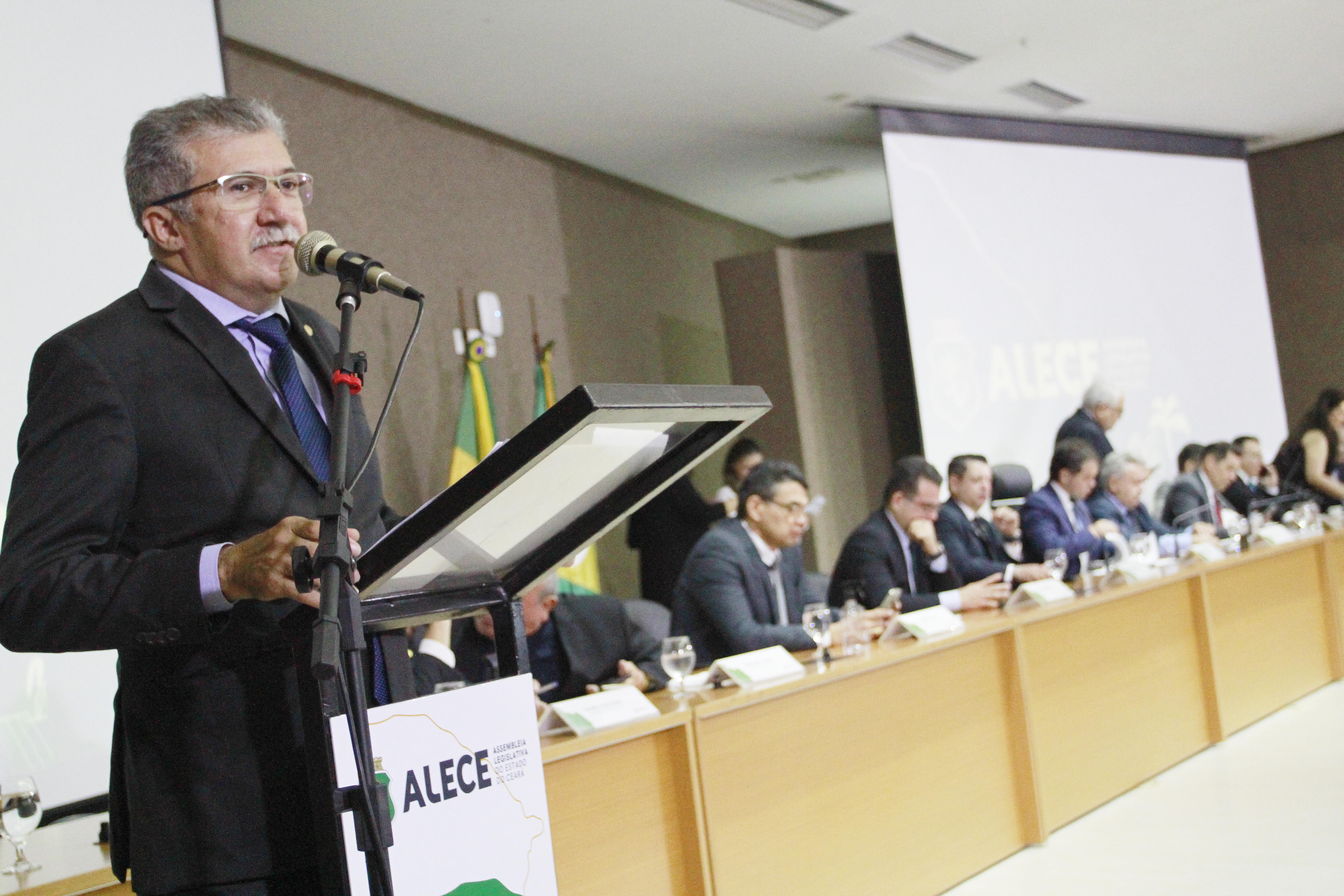 Antônio Henrique destaca gestão de Fortaleza na saúde