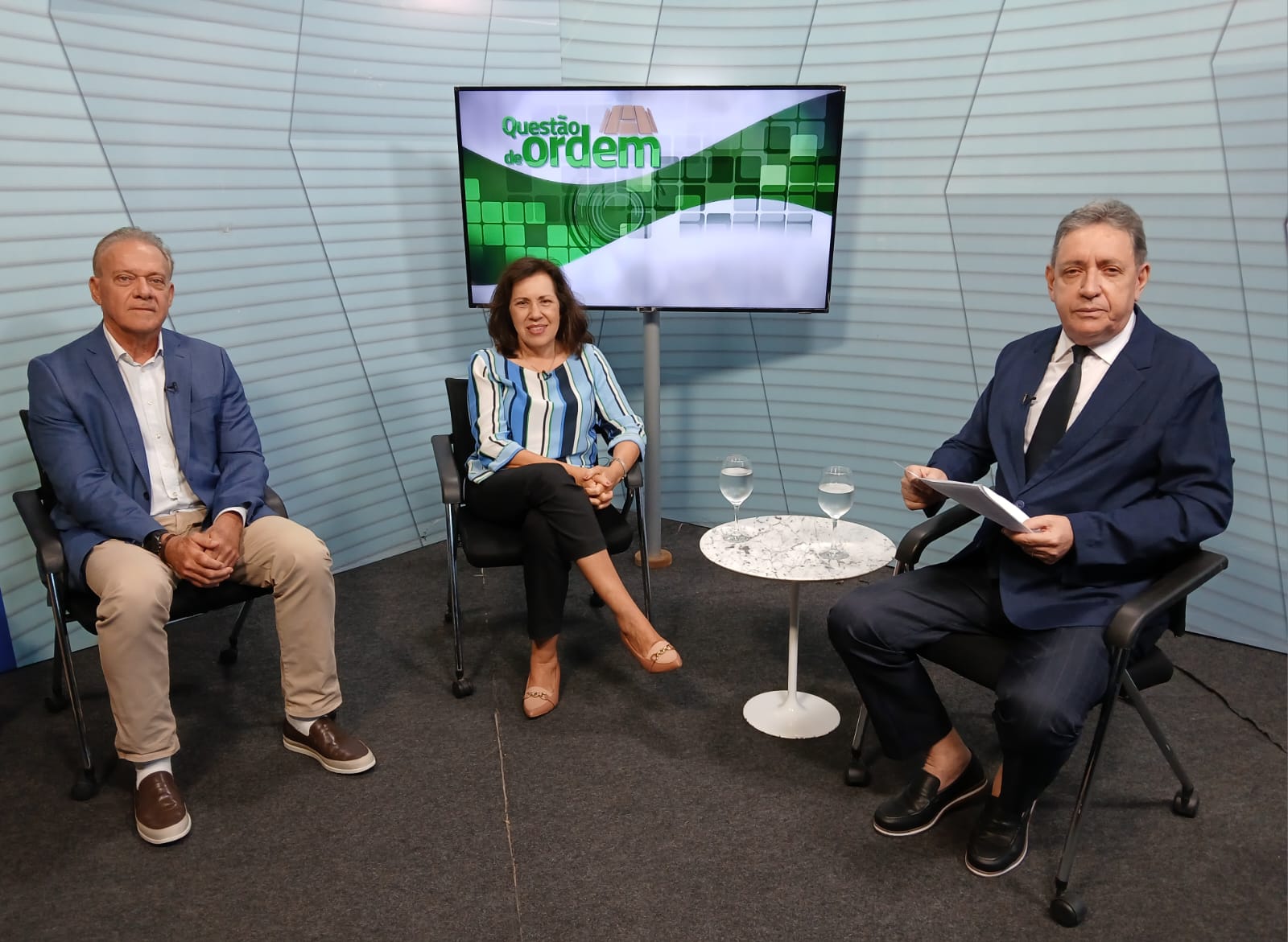 Economistas Adriano Sarquis, Mônica Clark Cavalcante e jornalista Renato Abreu