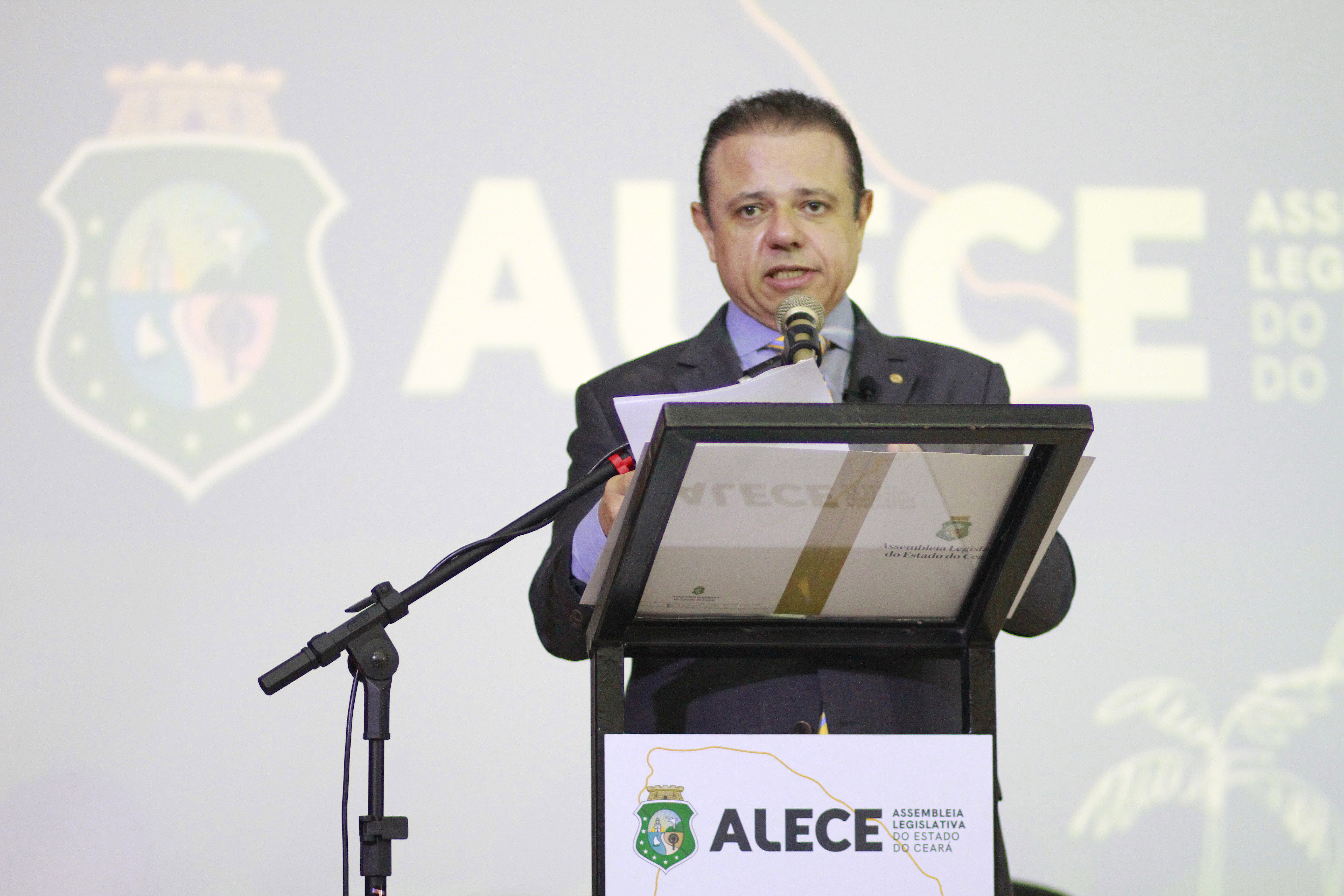 Deputado Cláudio Pinho (PDT)