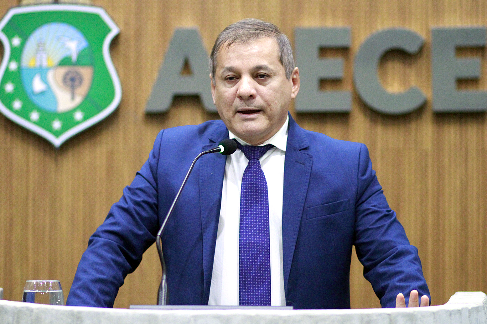 Deputado Firmo Camurça (União)