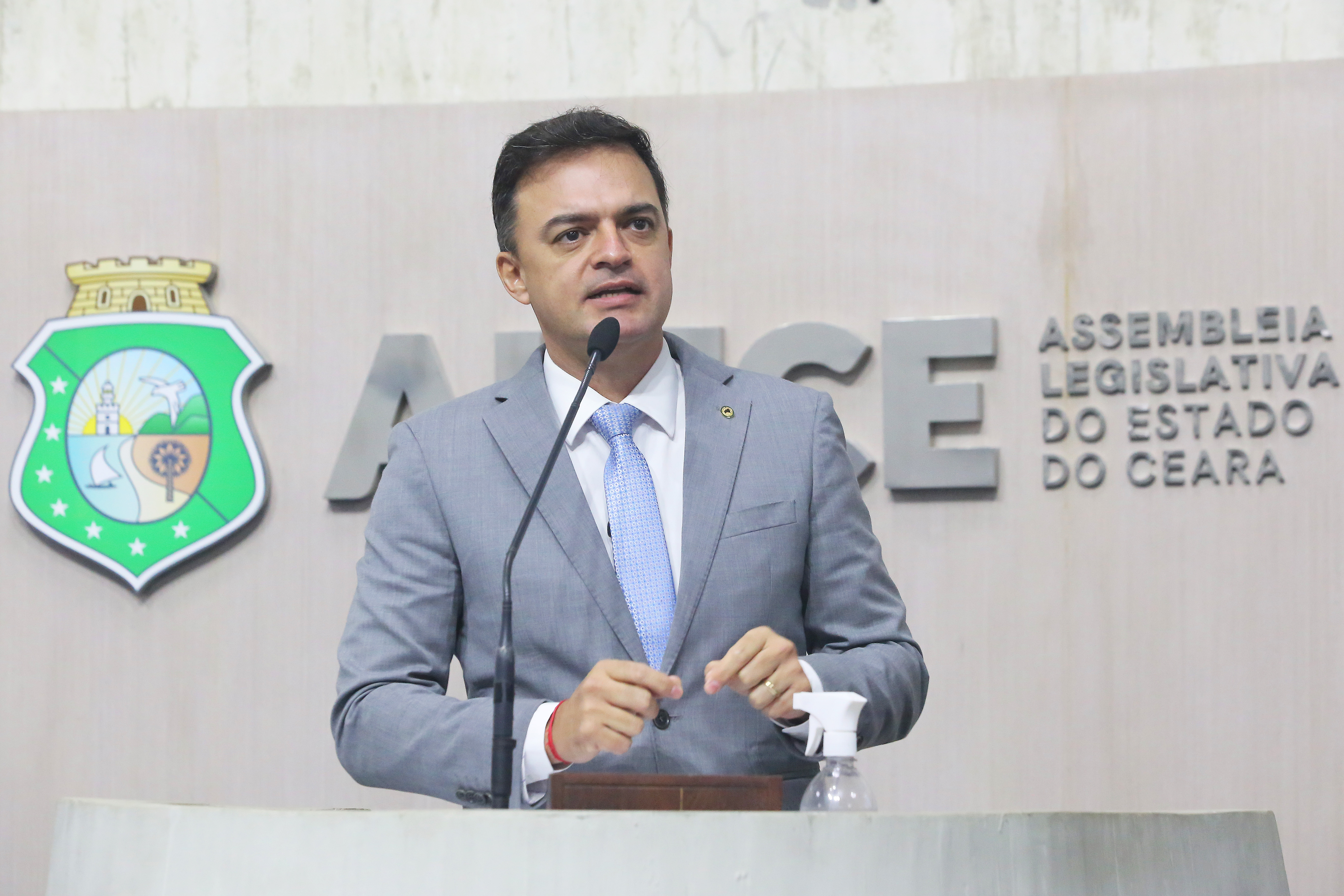 Fernando Santana quer diálogo pelo fortalecimento do Samu