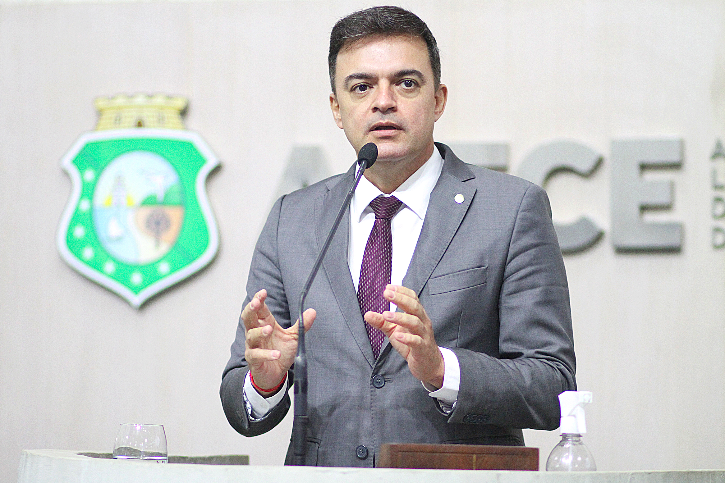 Deputado Fernando Santana (PT)