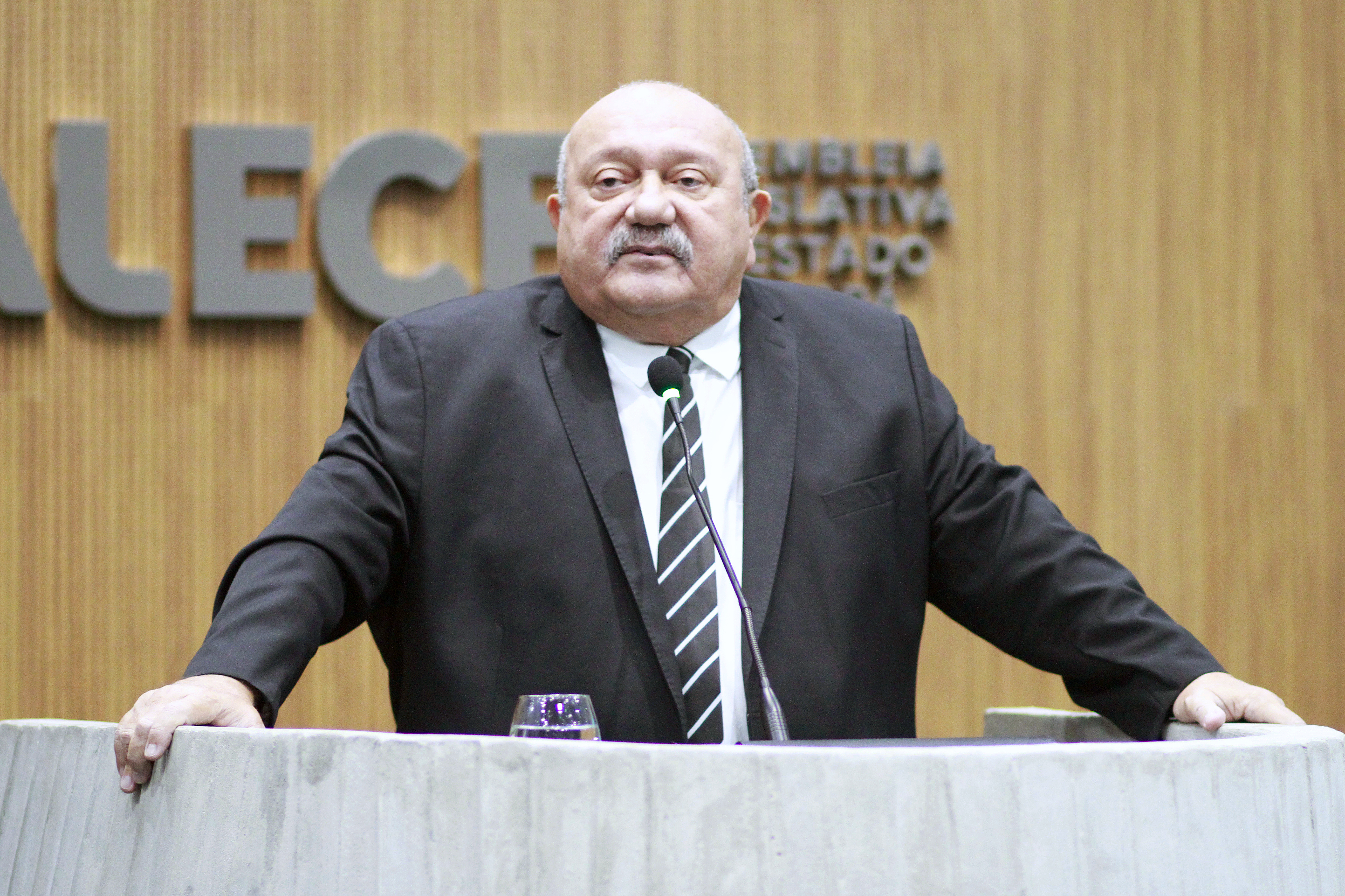 Deputado Fernando Hugo (PSD)